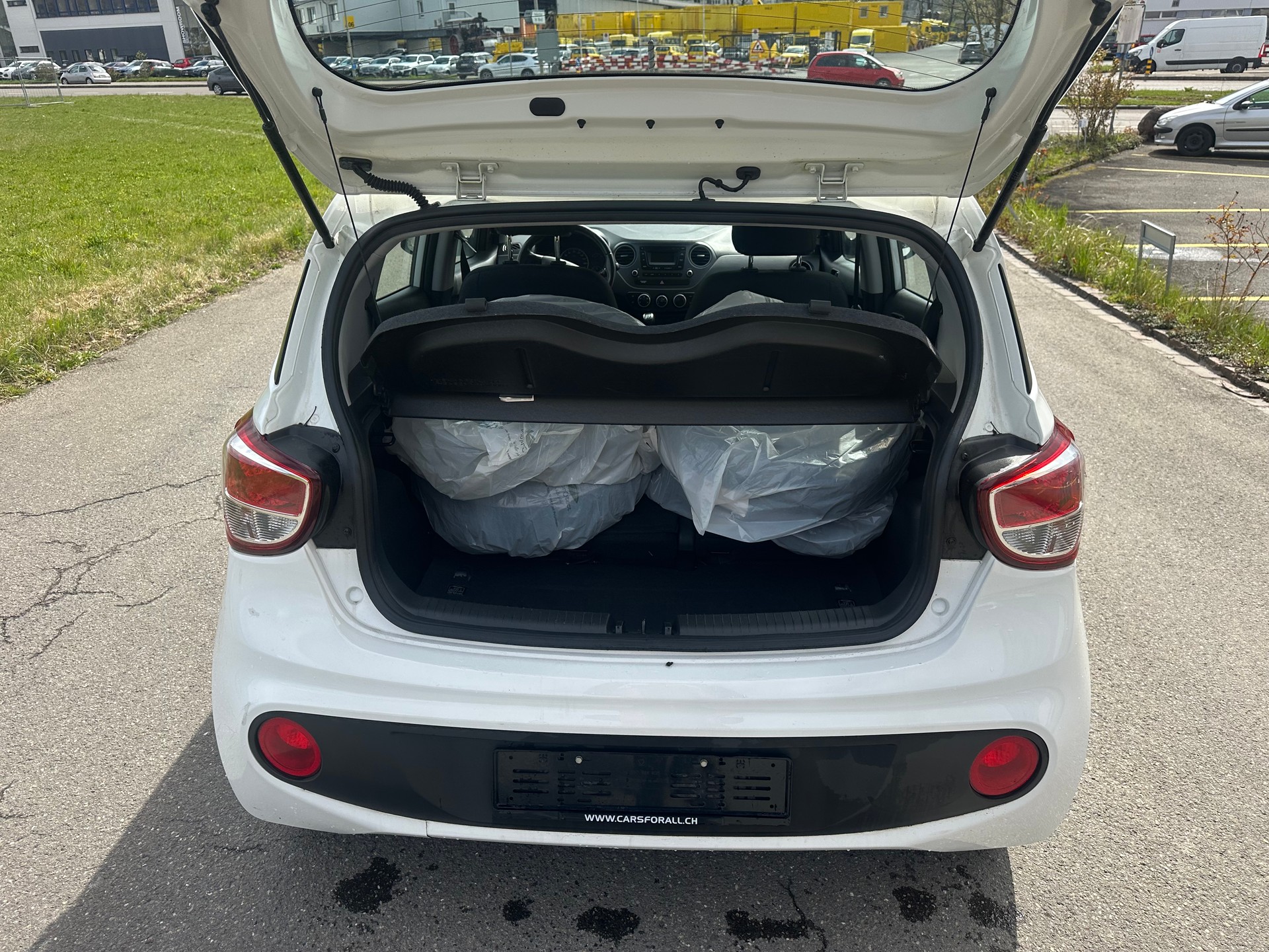 HYUNDAI i10 1.0 Amplia MFK 20.05.2026-image-6