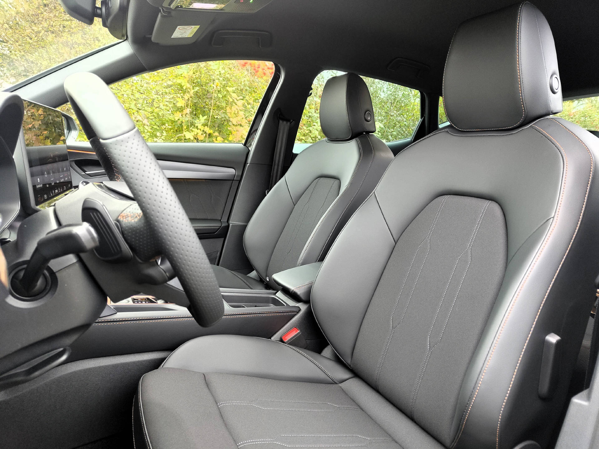 CUPRA Formentor 1.5 eTSI DSG-image-5