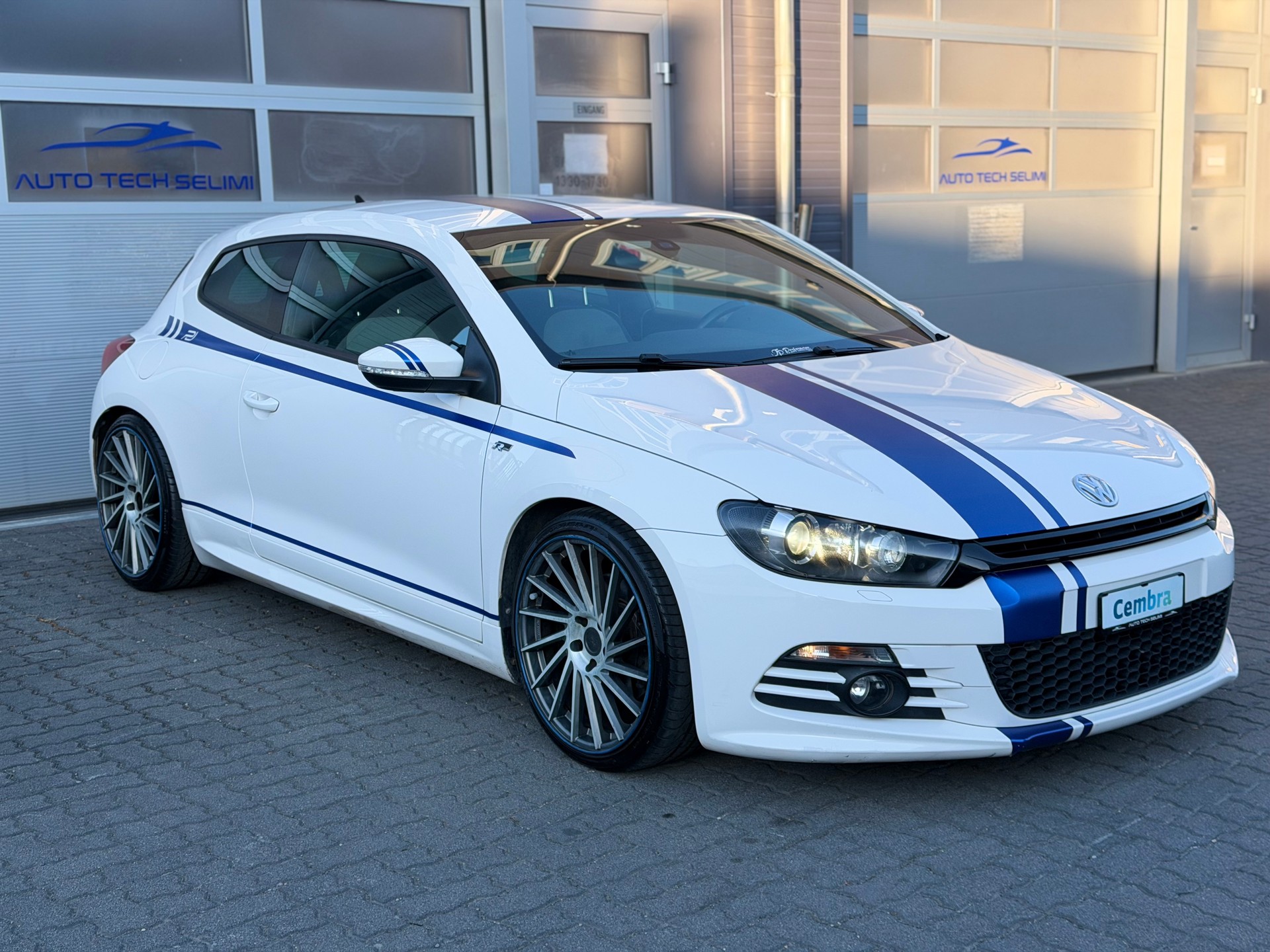 VW Scirocco 1.4 TSI R-Line Design-showroom-element-3
