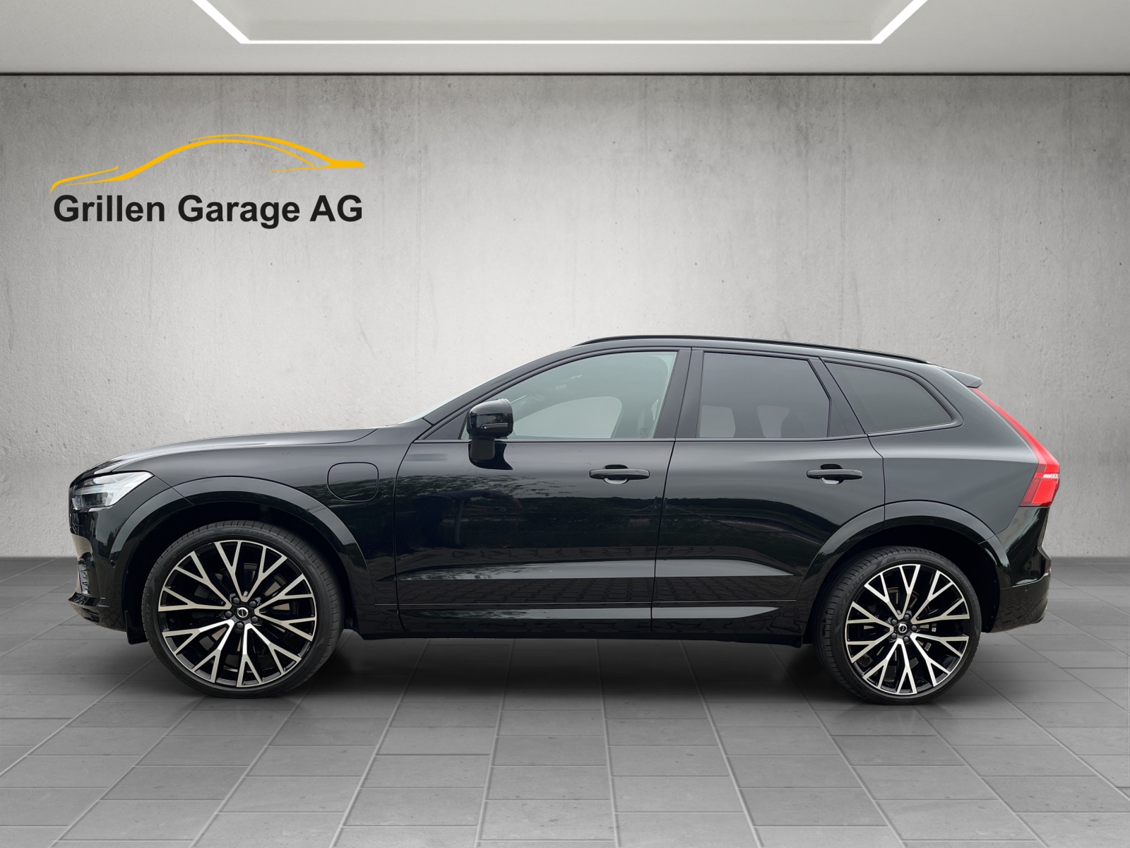 VOLVO XC60 2.0 T8 TE Polestar eAWD-showroom-element-1