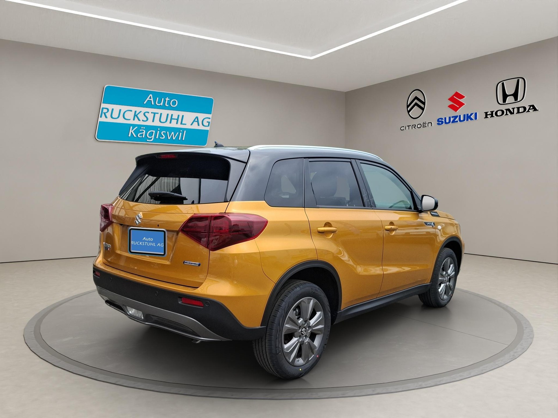SUZUKI Vitara 1.4 T Sakura Hybrid 4x4-image-3