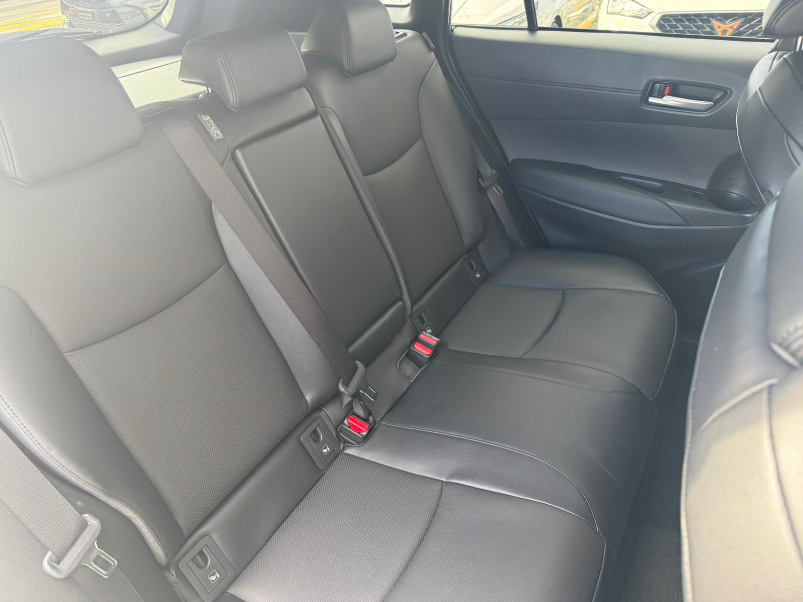 TOYOTA Corolla Cross 2.0 4WD Premium e-CVT NEW MODEL 2026-image-15