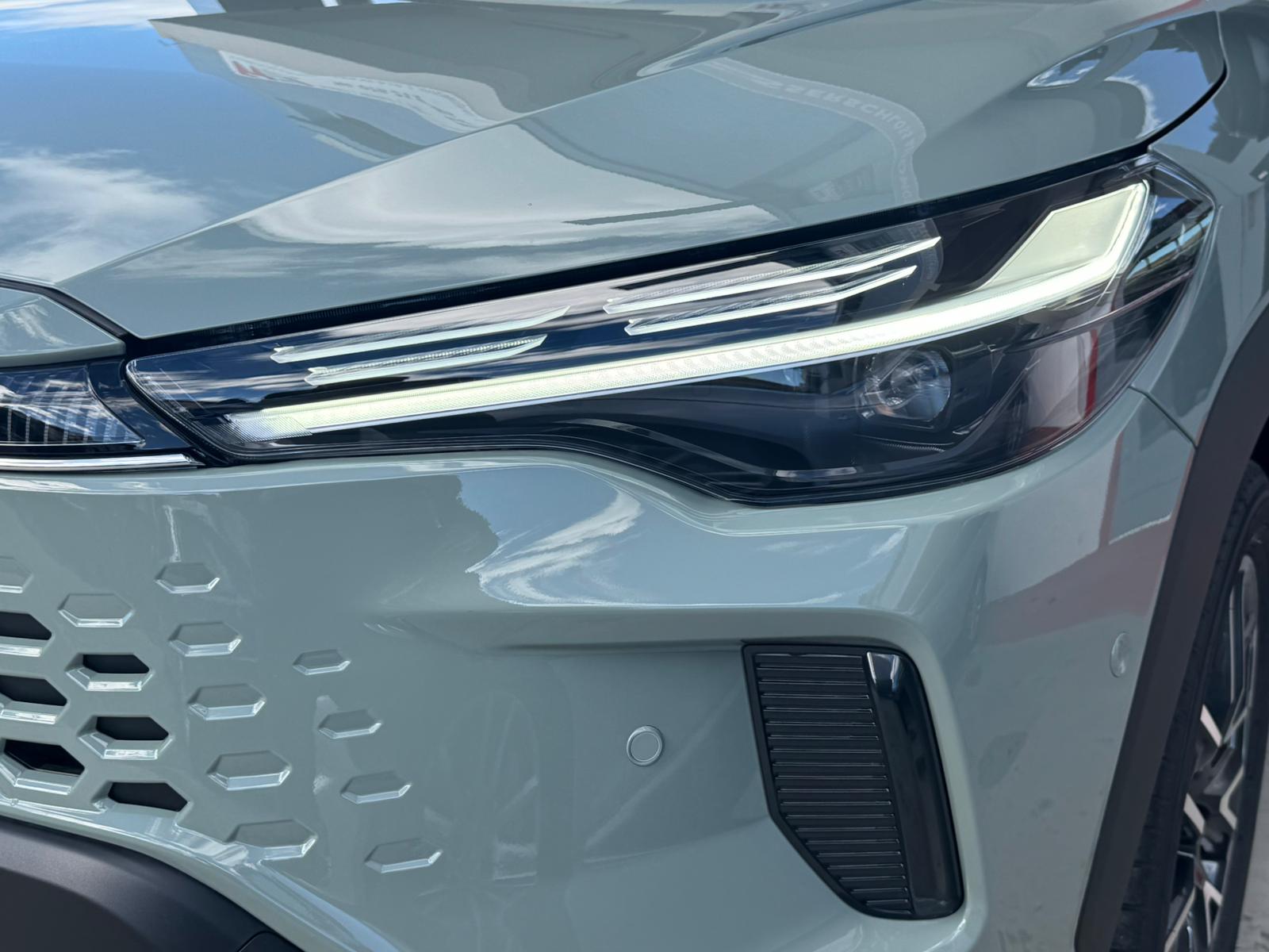 TOYOTA Corolla Cross 2.0 4WD Premium e-CVT NEW MODEL 2026-image-6
