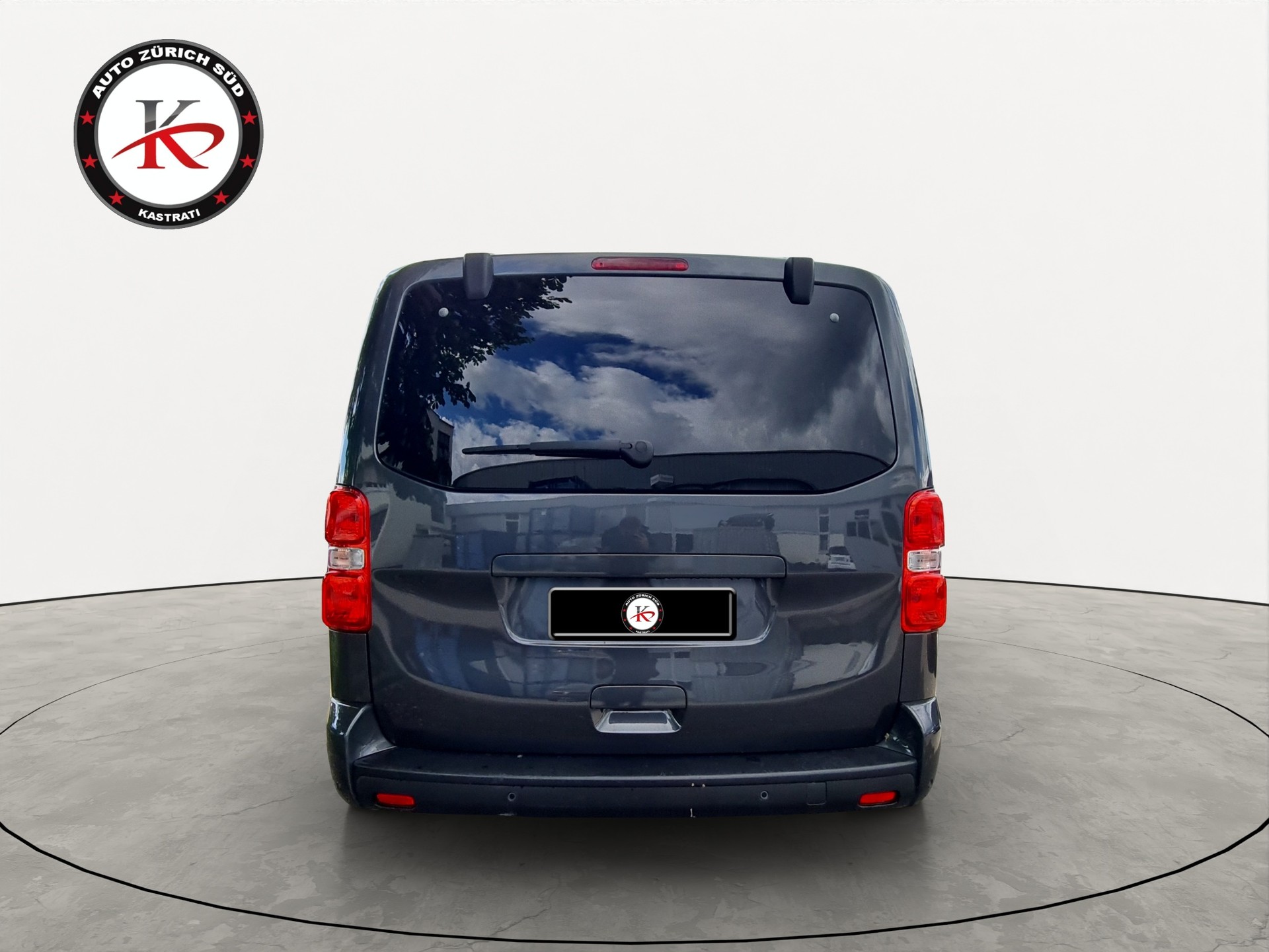 PEUGEOT Traveller 2.0 BlueHDi Business Long EAT8-image-4