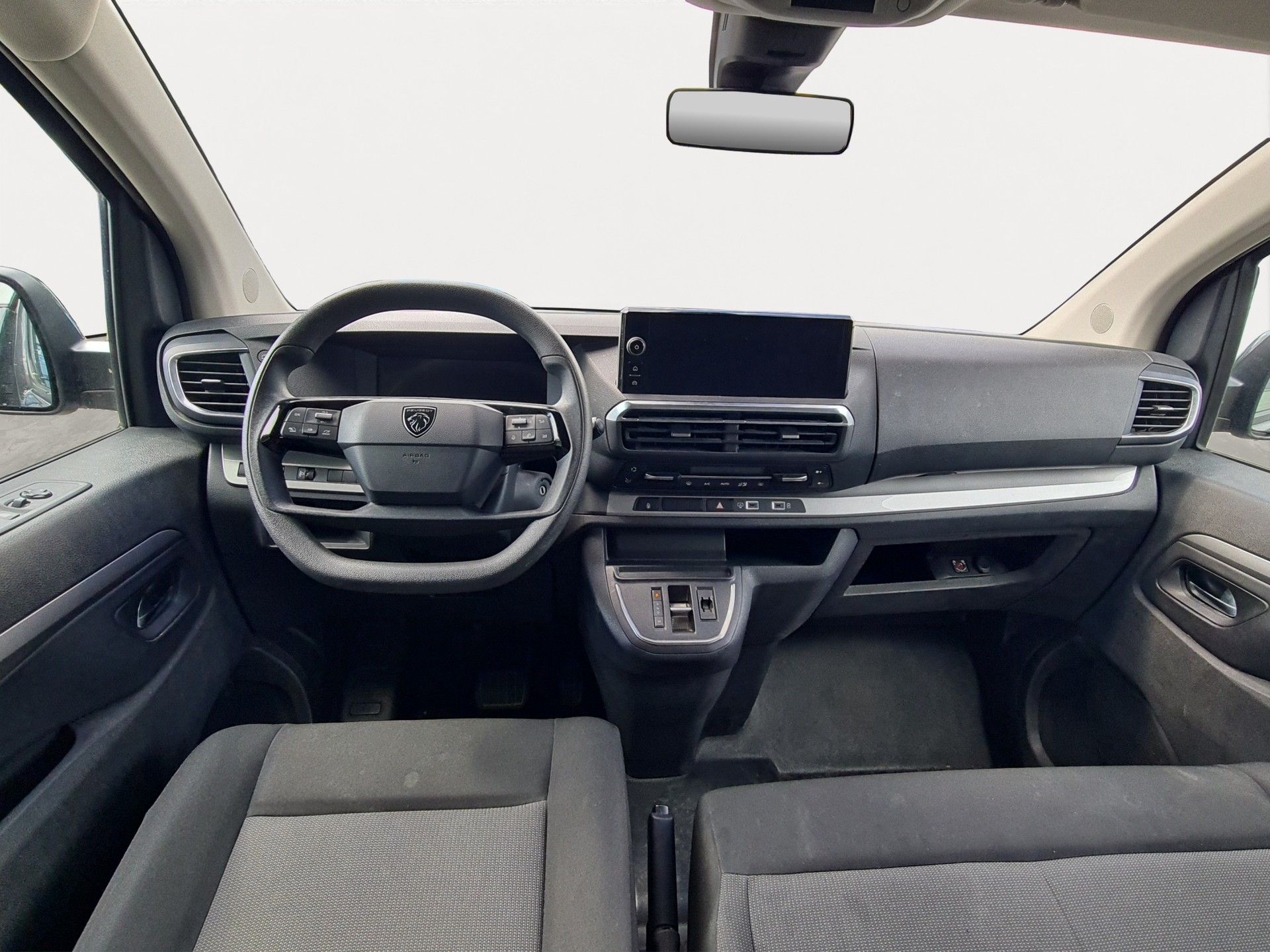 PEUGEOT Traveller 2.0 BlueHDi Business Long EAT8-image-11