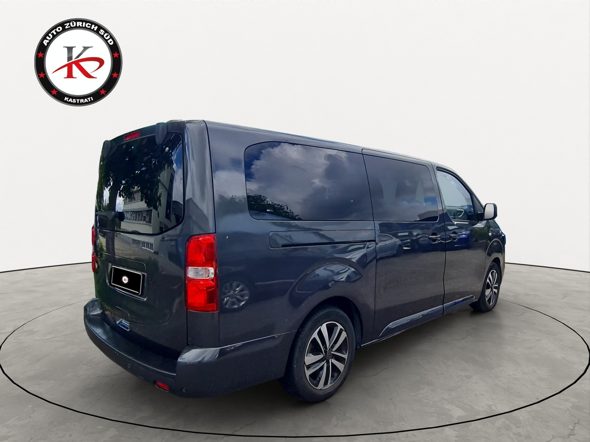 PEUGEOT Traveller 2.0 BlueHDi Business Long EAT8-image-5