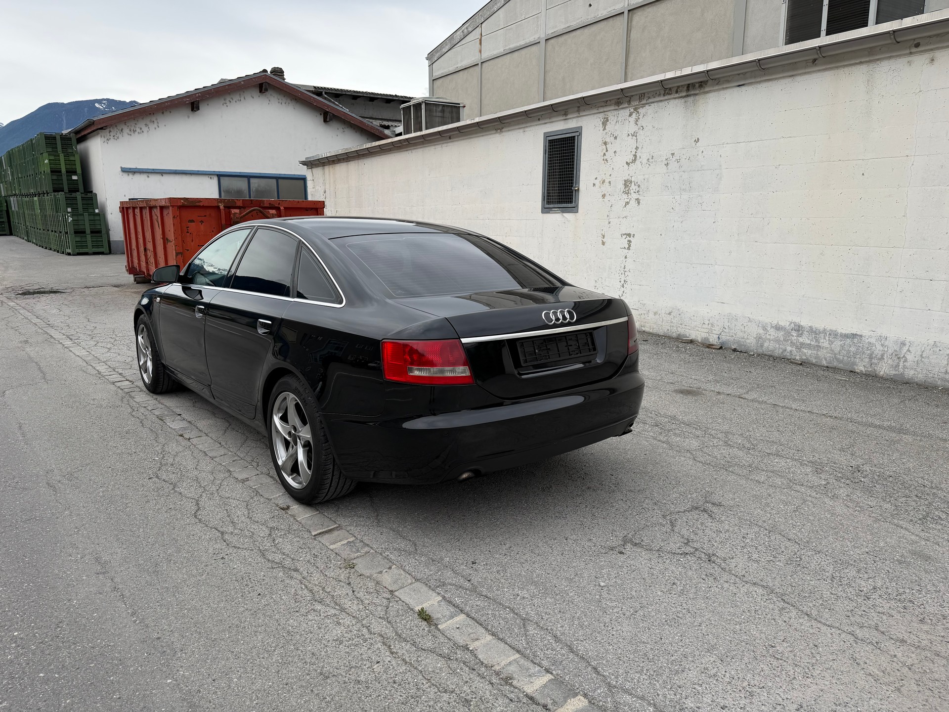 AUDI A6 Limousine 2.0 TDI-image-3