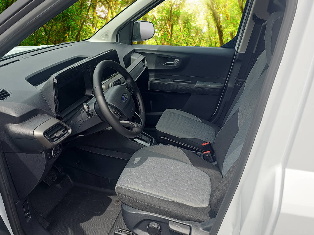 FORD Transit Courier Van 1.0 EcoBoost Limited-image-5