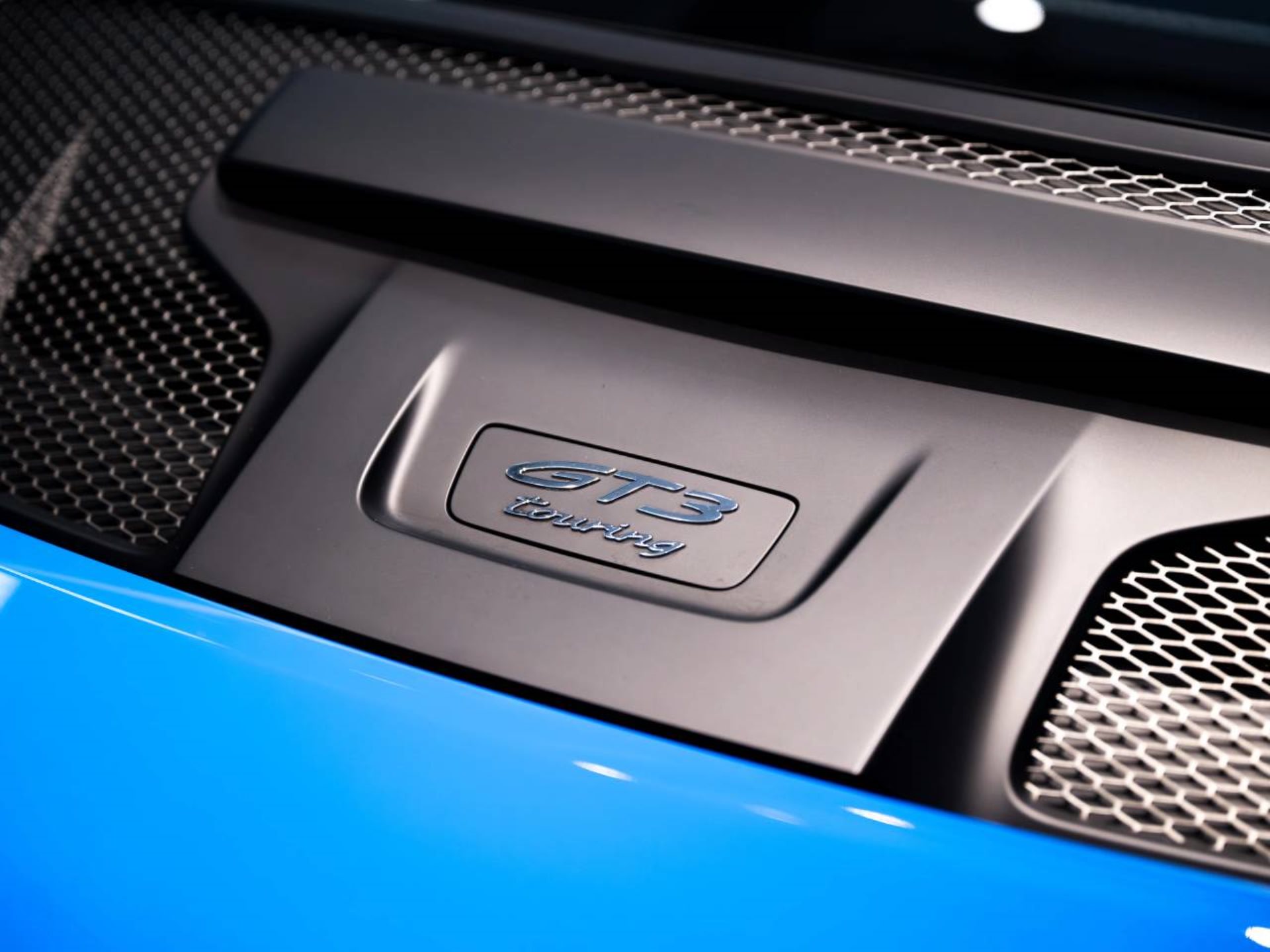 PORSCHE 911 GT3 mit Touring-Paket-image-25