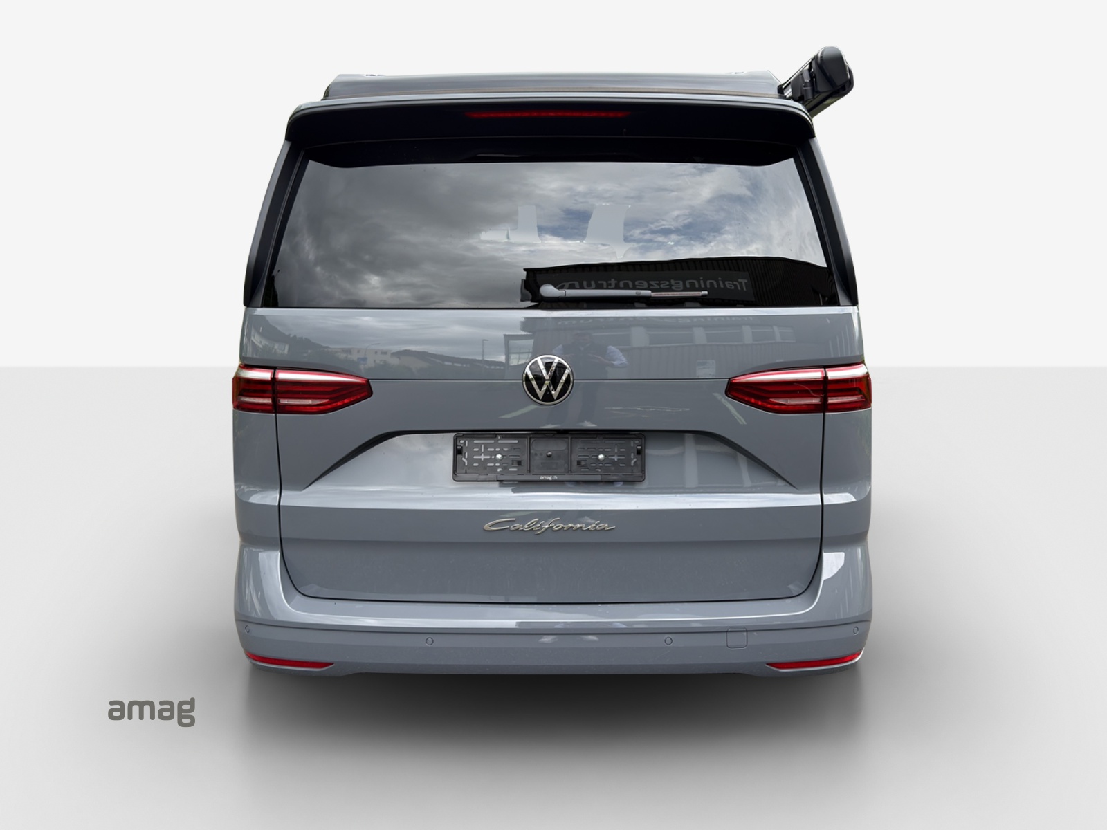 VW California 2.0 TDI Beach Tour Liberty-showroom-element-3