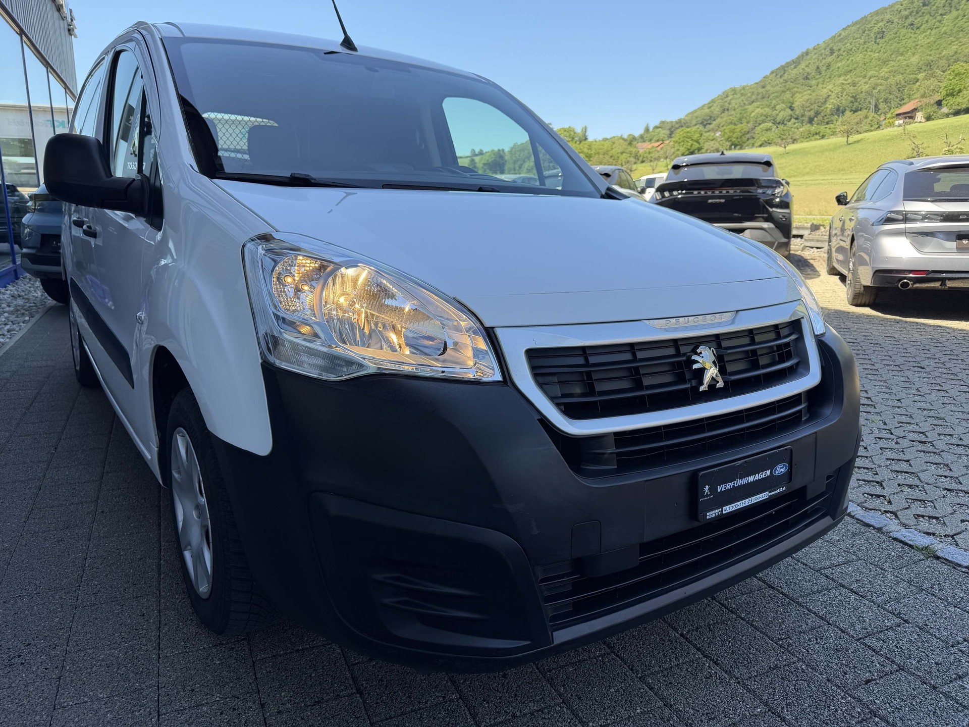 PEUGEOT Partner Kaw. L1 1.6 BlueHDI 100 Active-showroom-element-2