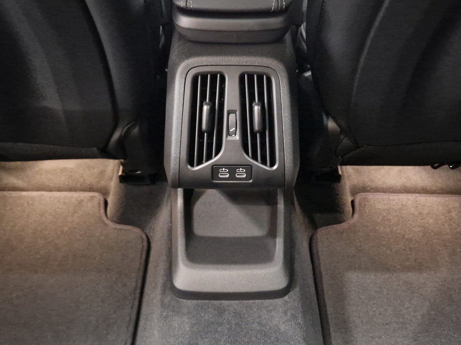 BMW X1 xDrive 23i 48V M Sport-image-15
