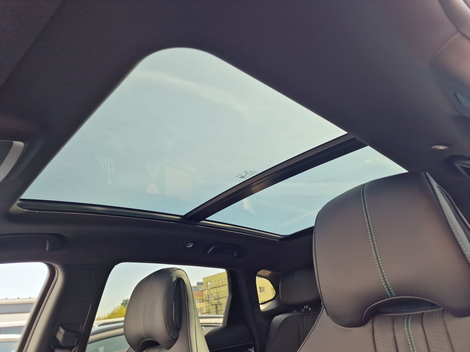BYD Seal U DM-i Design AWD Panorama 324 PS-image-13