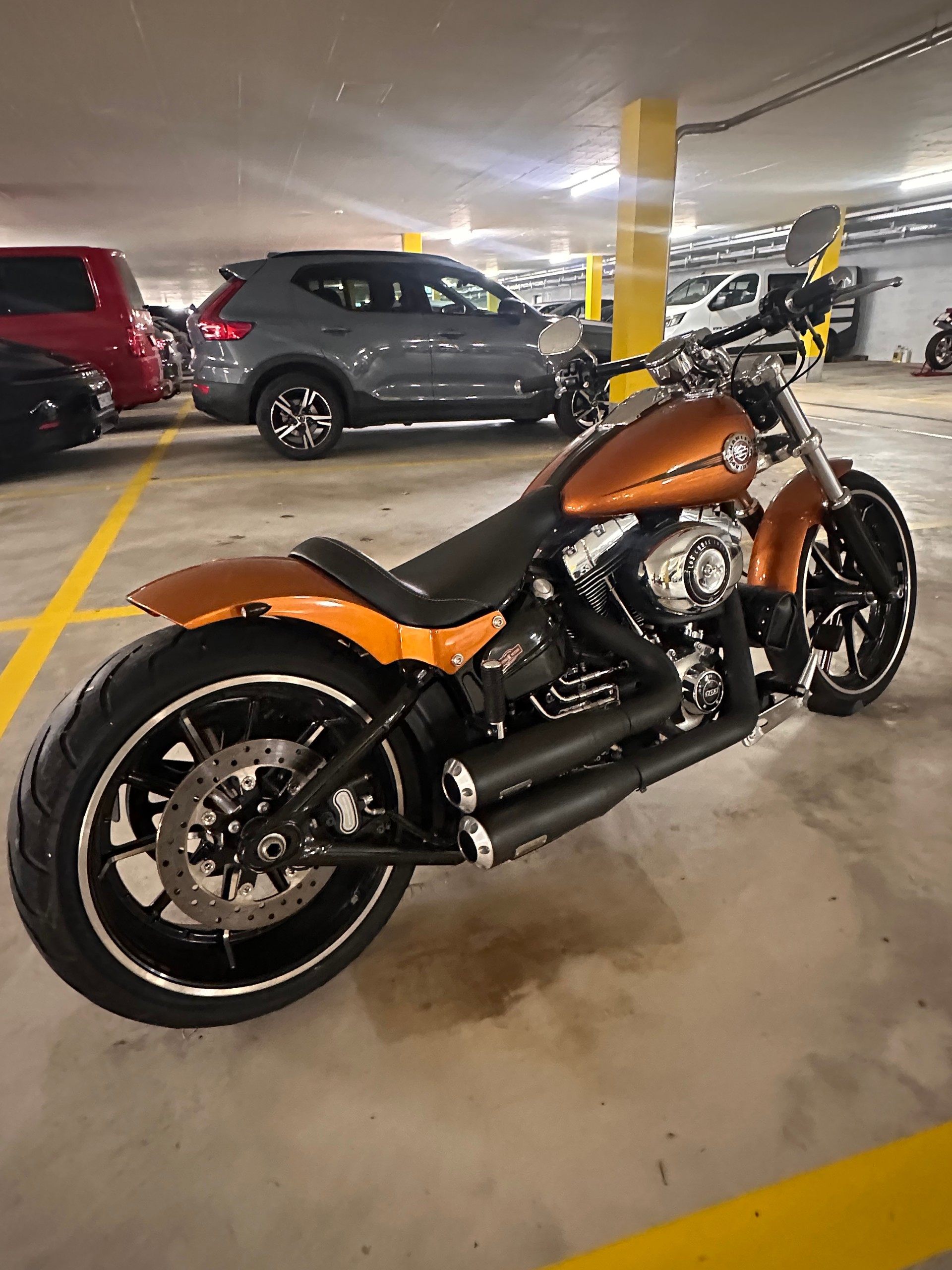HARLEY-DAVIDSON FXSB Breakout 103 ABS-image-0