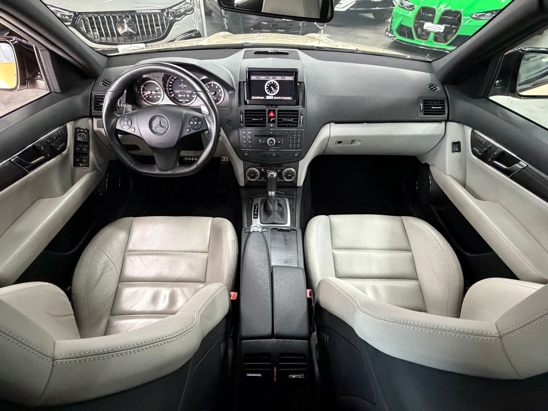 MERCEDES-BENZ C 63 AMG Avantgarde 7G-Tronic-image-7