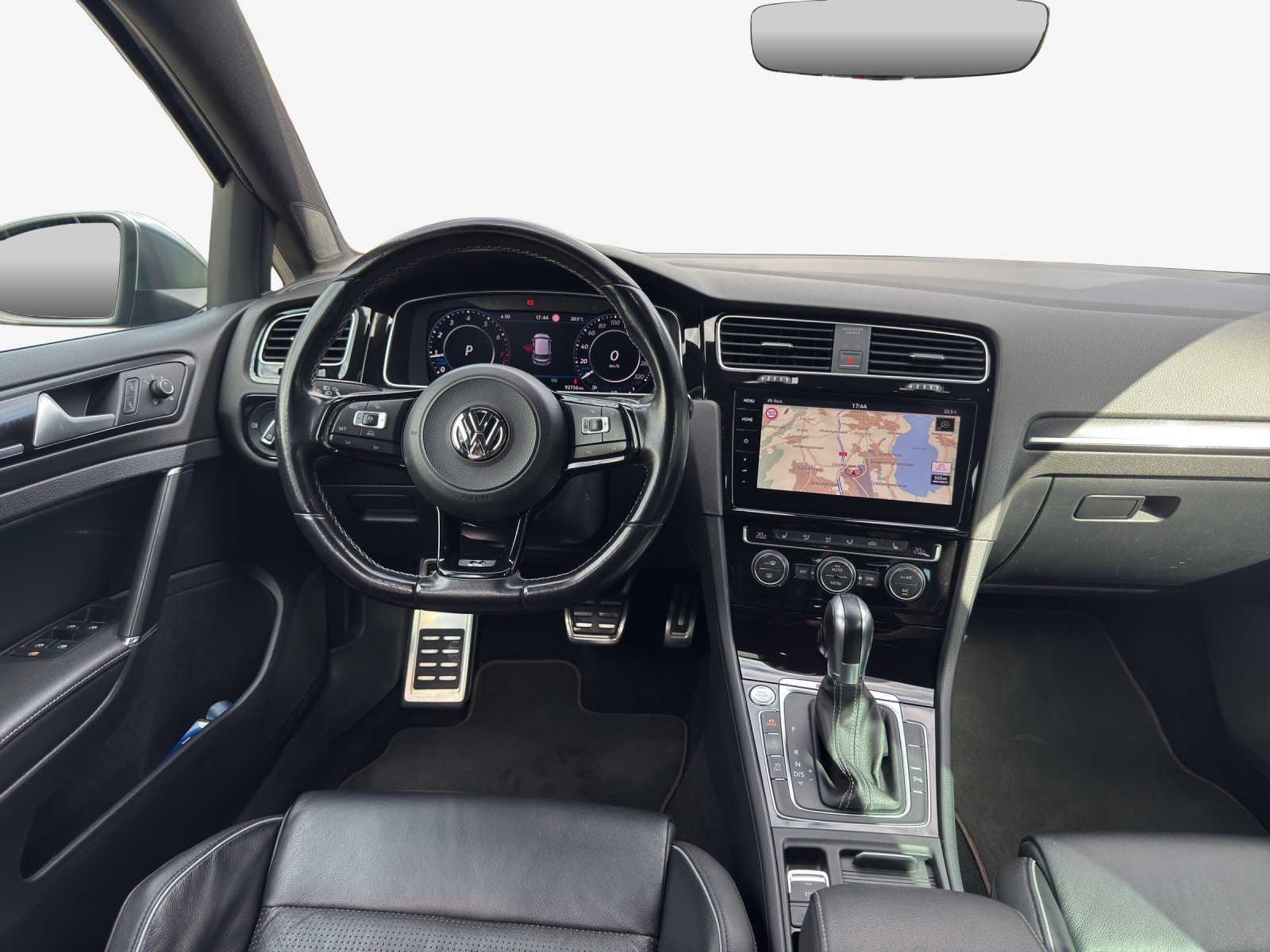 VW Golf Variant 2.0 TSI R 4Motion DSG-image-8