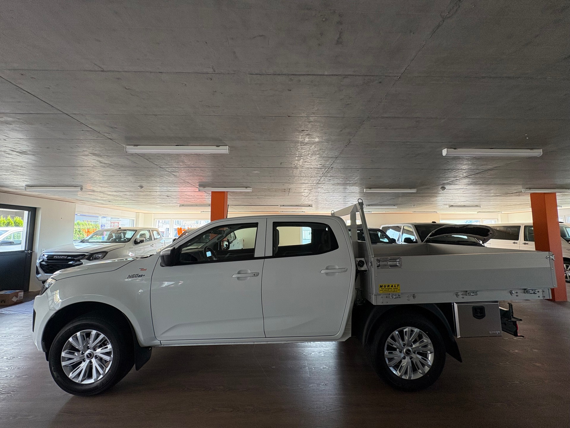 ISUZU D-MAX 1.9 CrewCab N60BB+ 4x4-image-4