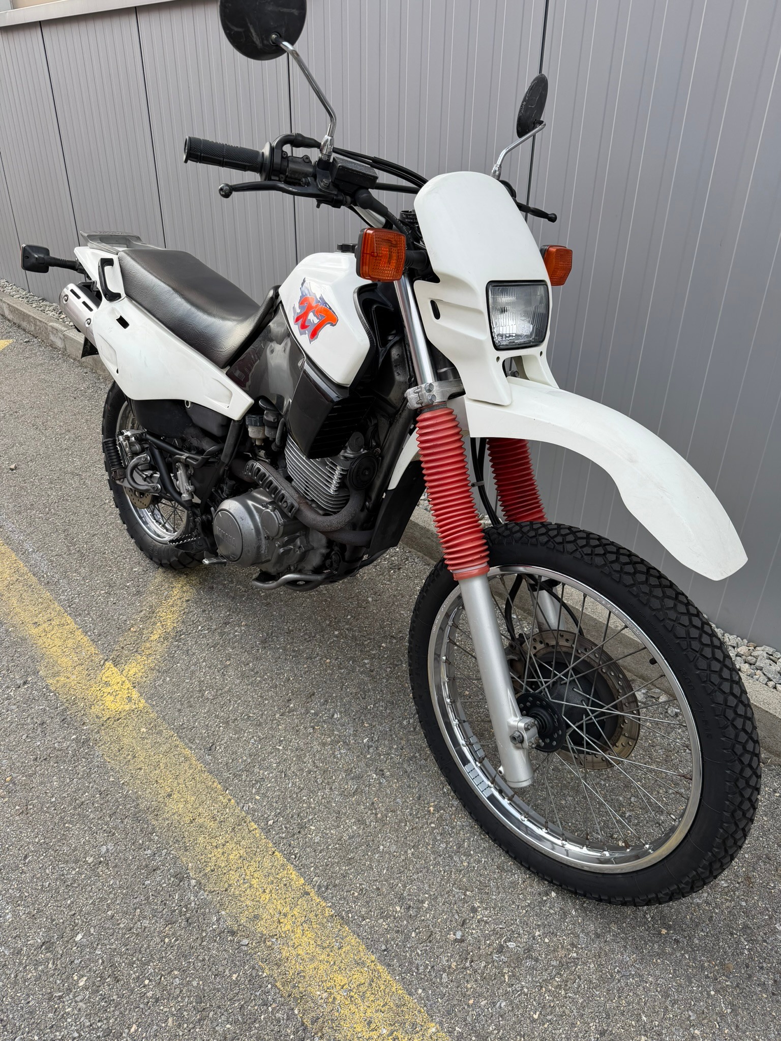 YAMAHA XT 600 E-image-2