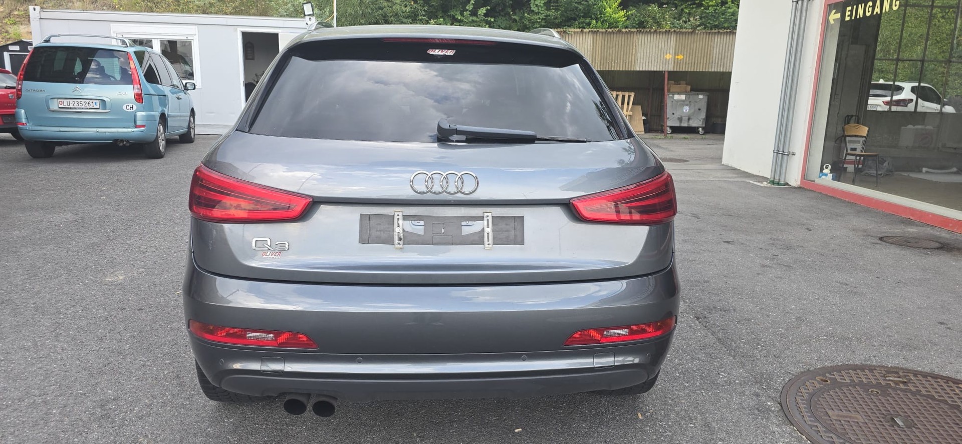 AUDI Q3 2.0 TFSI quattro-image-5