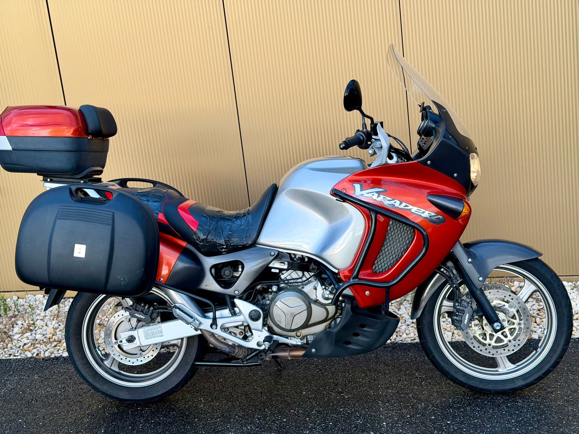 HONDA XL 1000 V Varadero-image-3