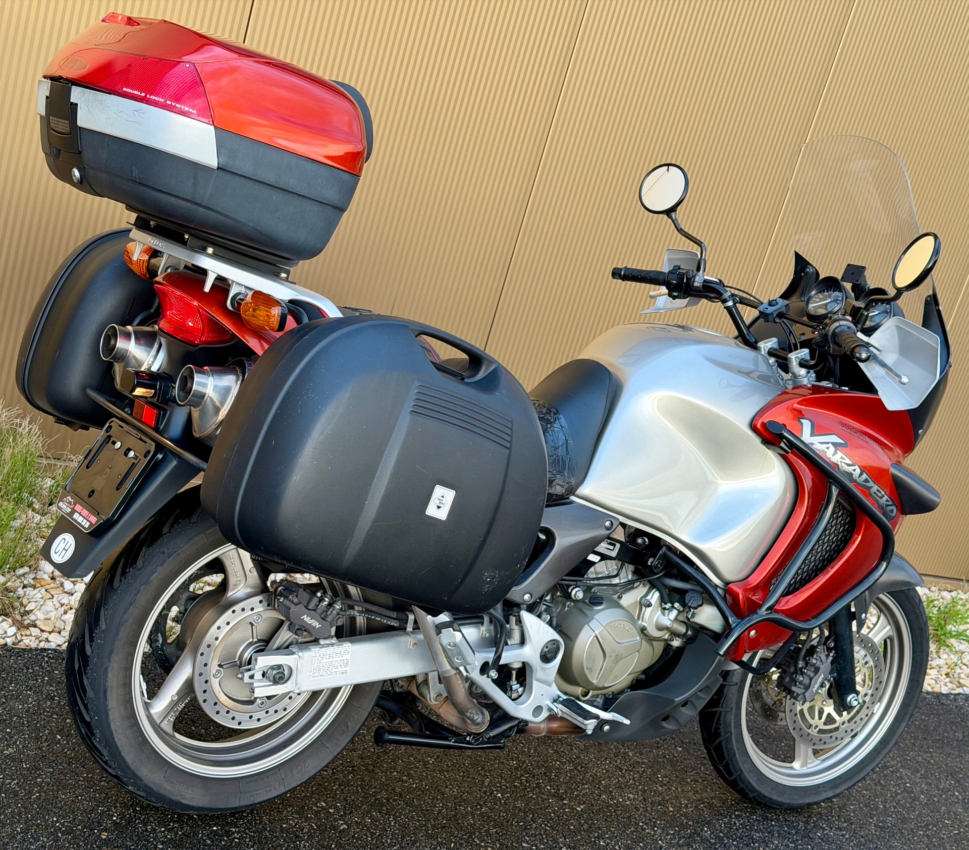 HONDA XL 1000 V Varadero-image-4