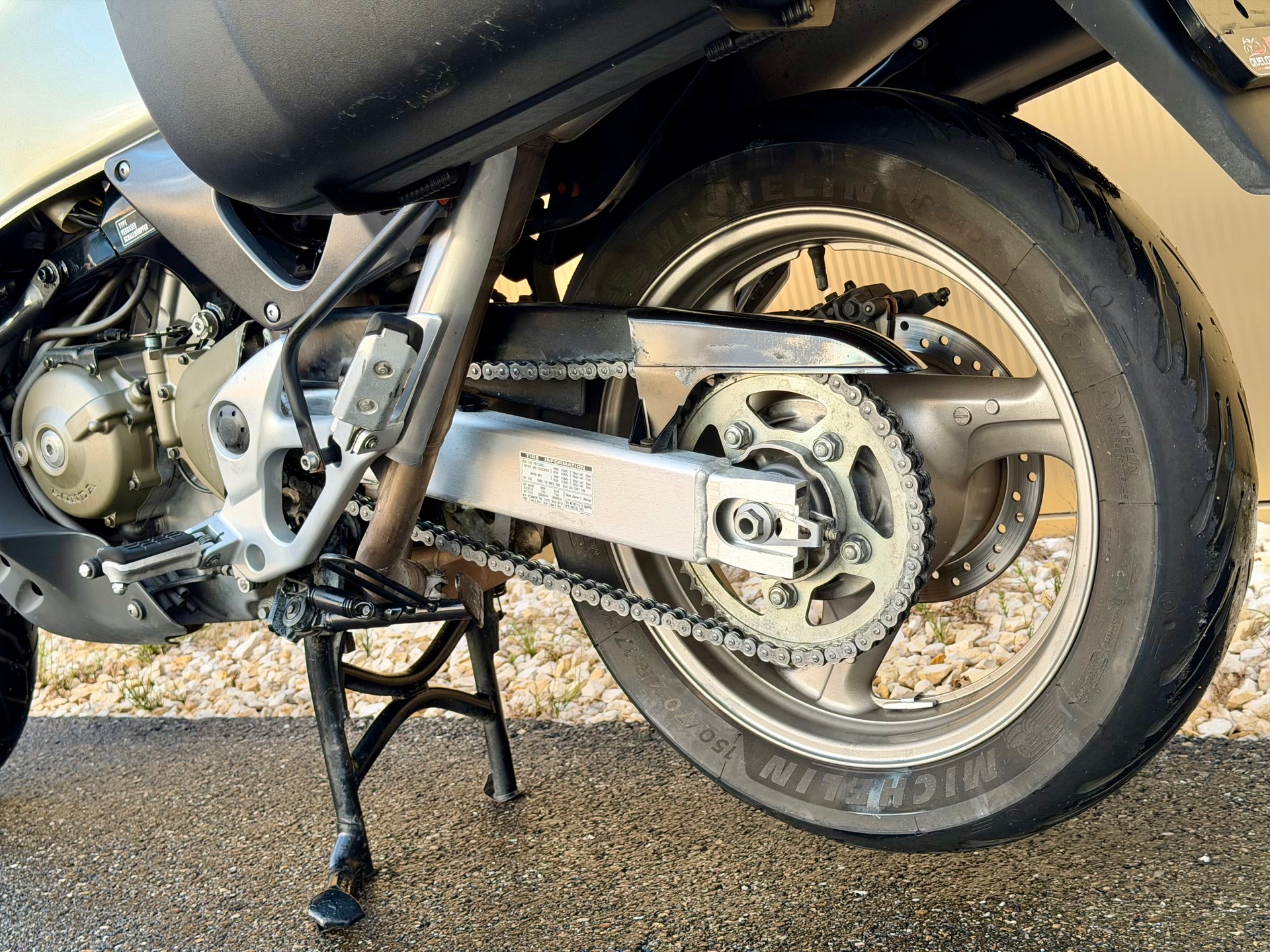 HONDA XL 1000 V Varadero-image-13