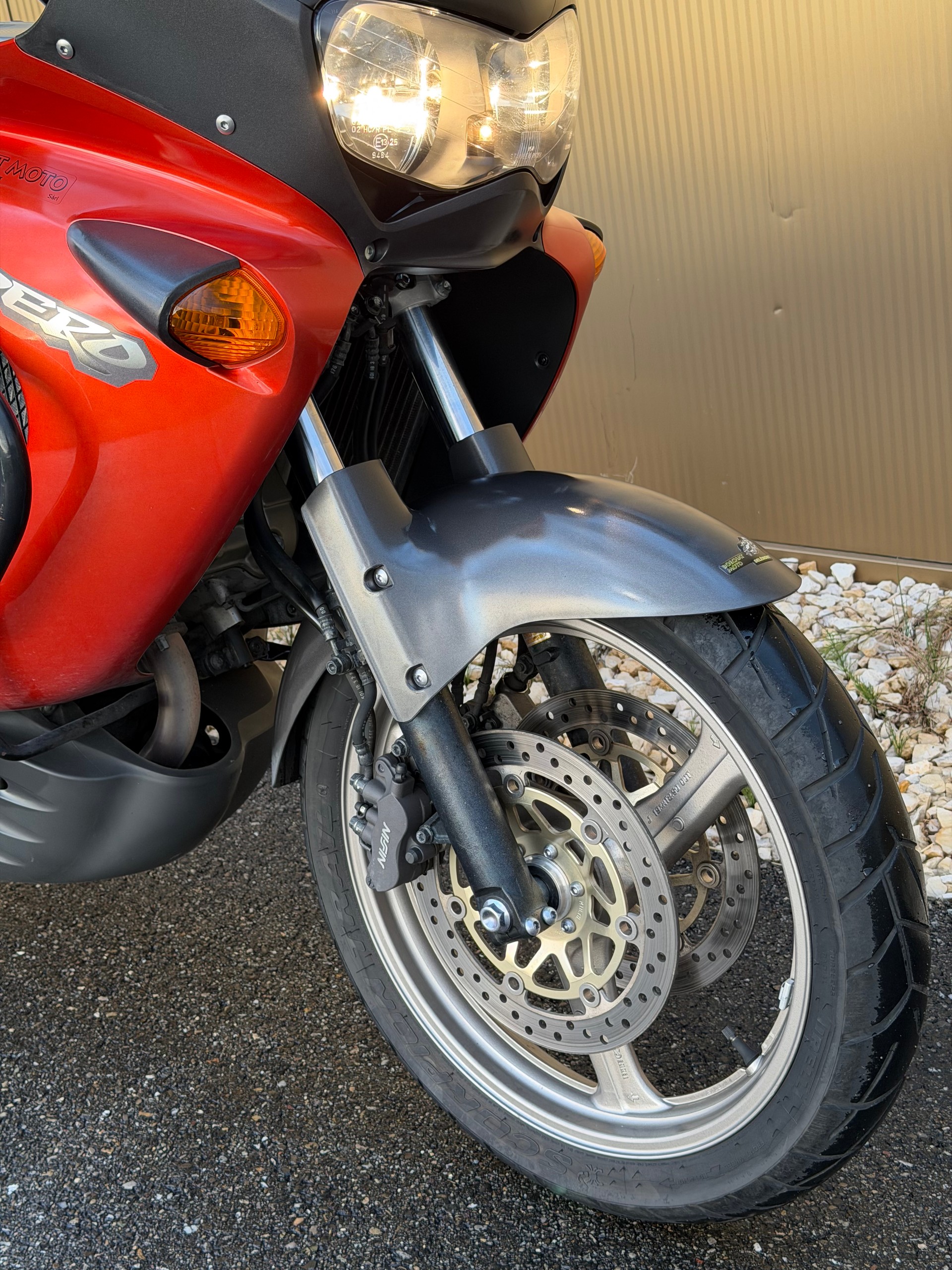 HONDA XL 1000 V Varadero-image-1