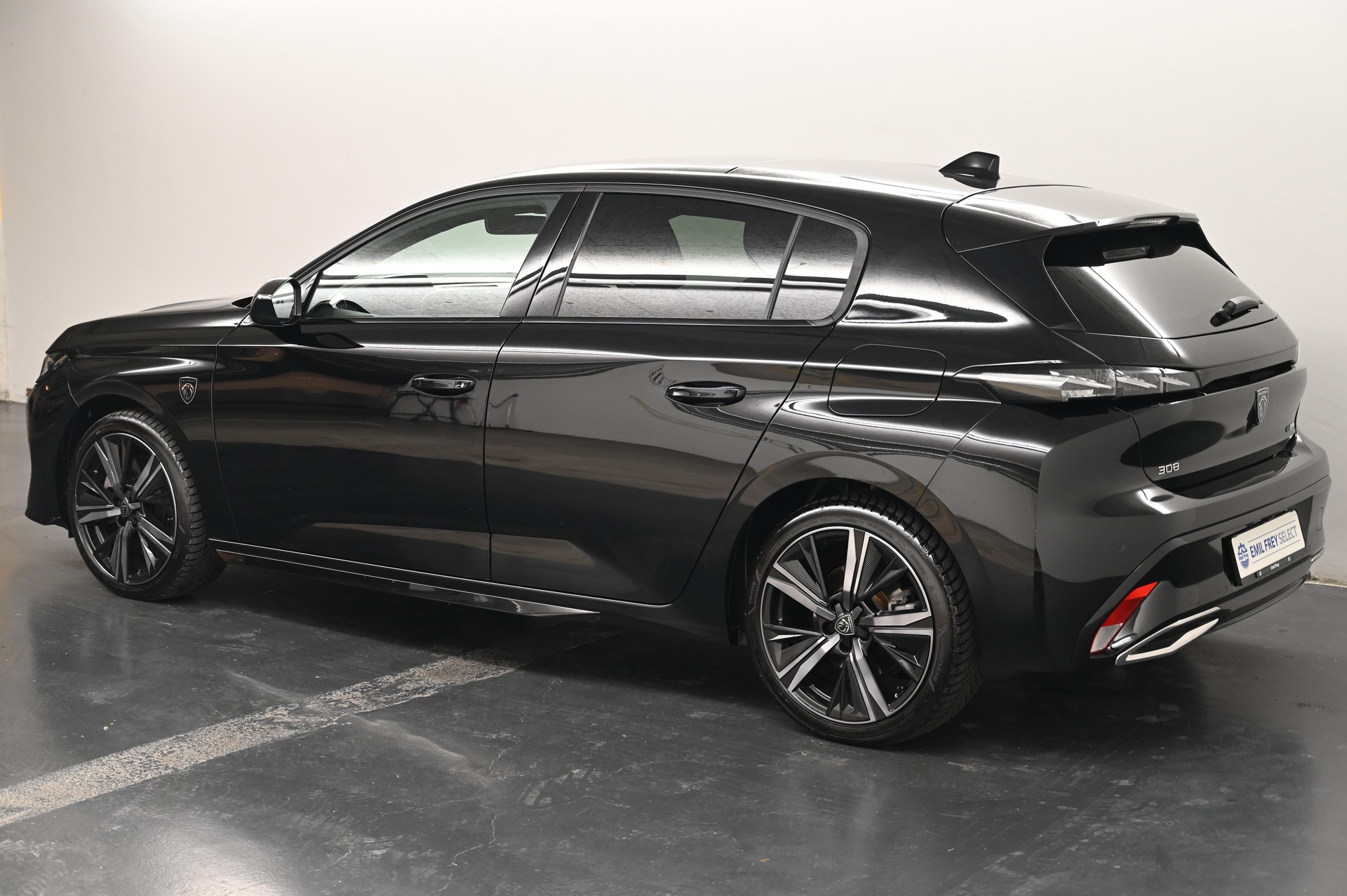 PEUGEOT 308 1.6 PHEV 180 GT-showroom-element-3