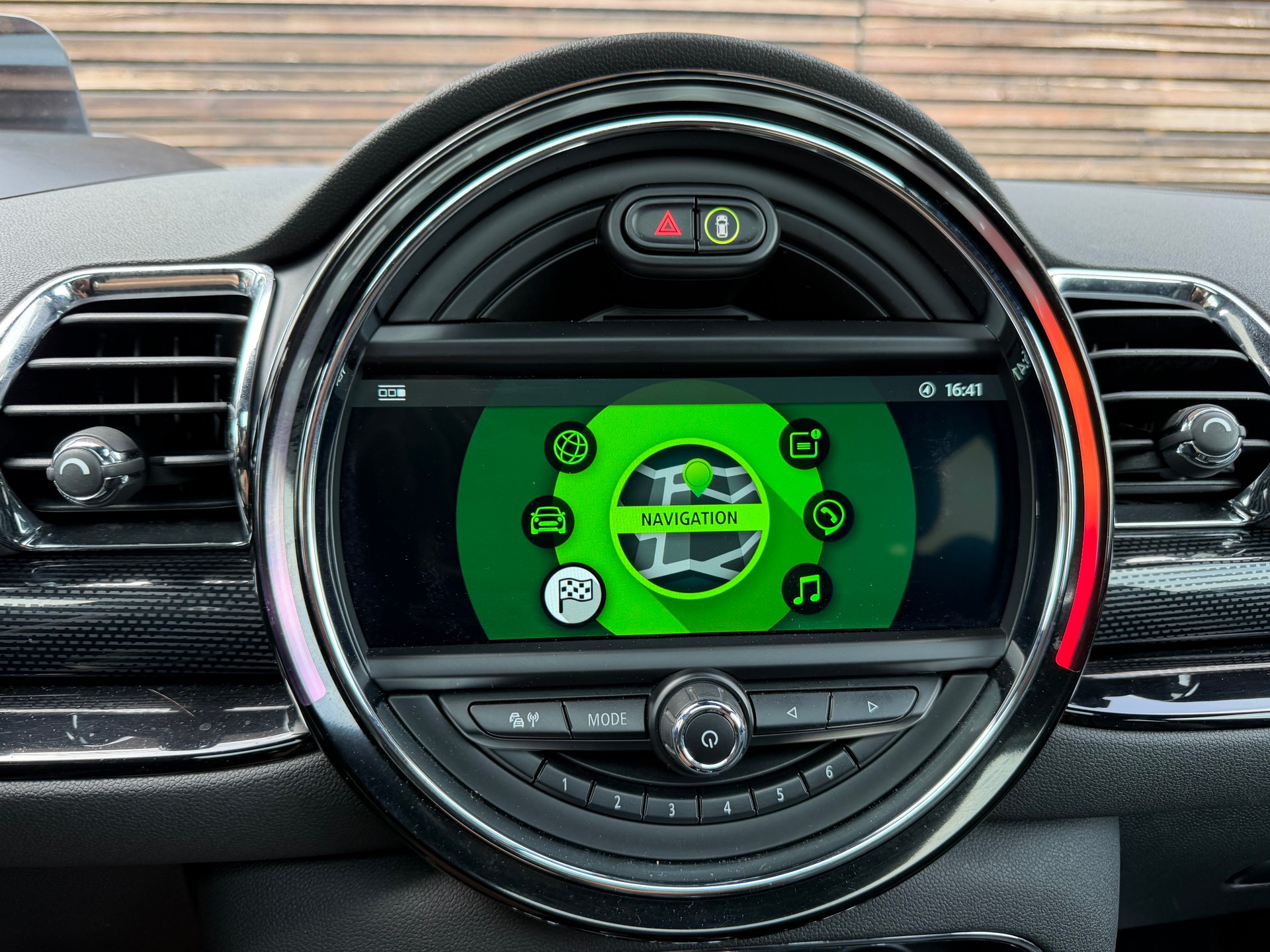 MINI Clubman Cooper-image-7