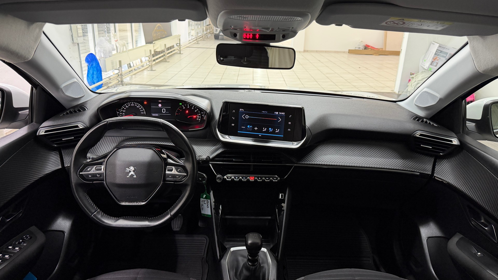 PEUGEOT 208 1.5 BlueHDi Active Pack-image-7