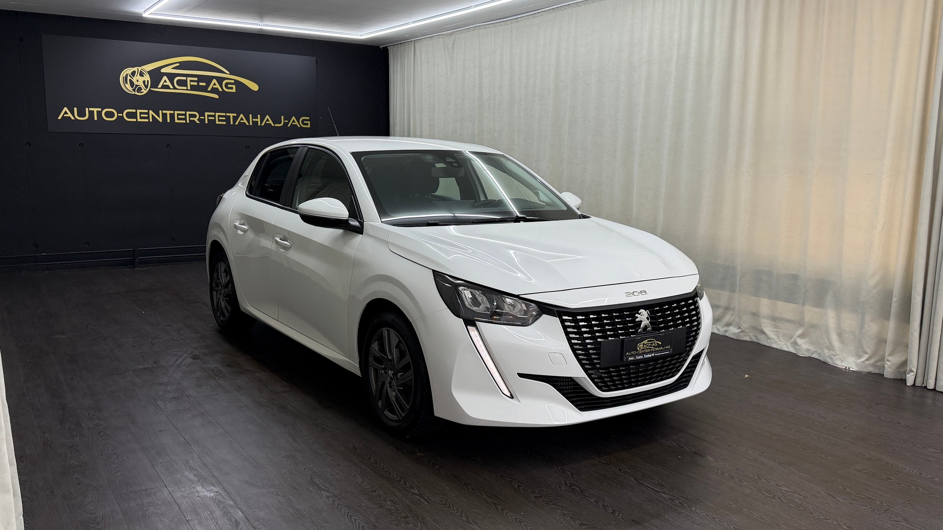 PEUGEOT 208 1.5 BlueHDi Active Pack-showroom-element-2