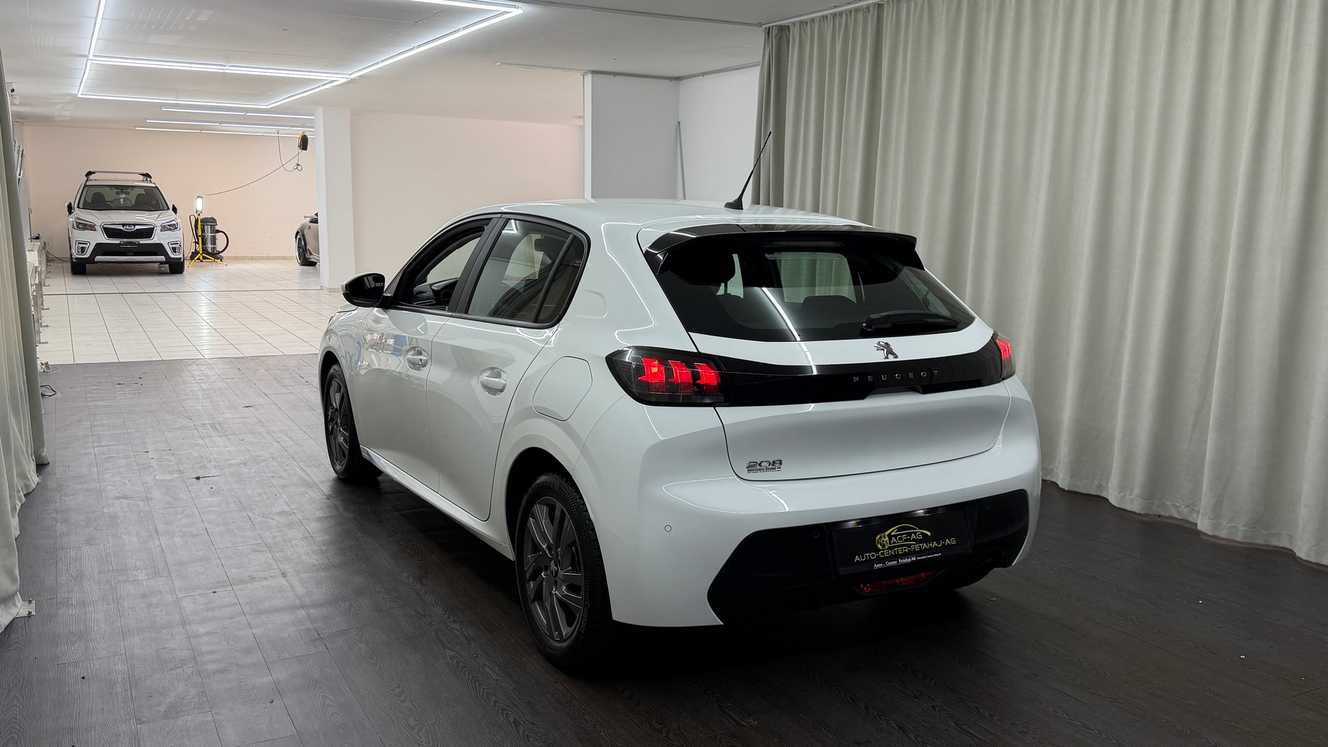 PEUGEOT 208 1.5 BlueHDi Active Pack-image-5