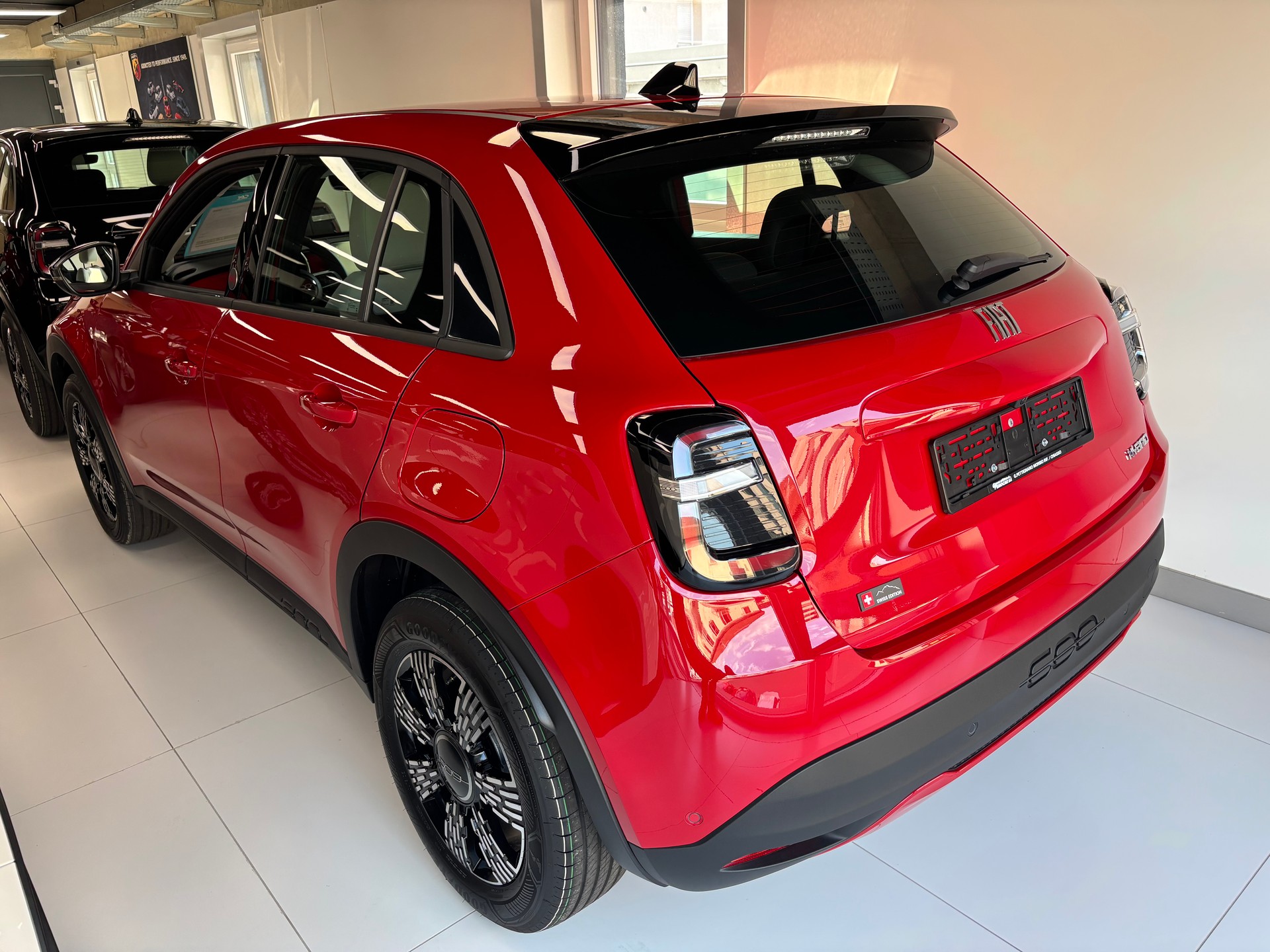 FIAT 600h Mild Hybrid Icon Swiss Edition-image-1
