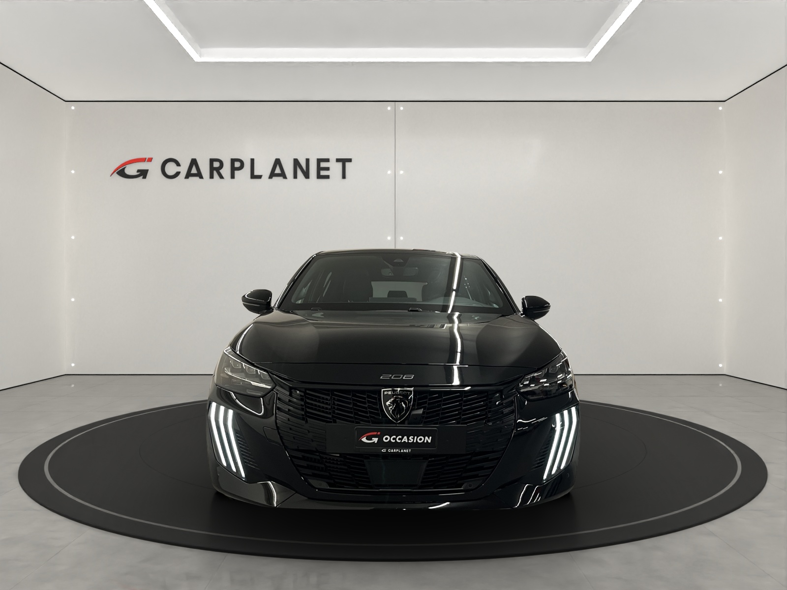 PEUGEOT 208 1.2 Hybrid GT-showroom-element-1