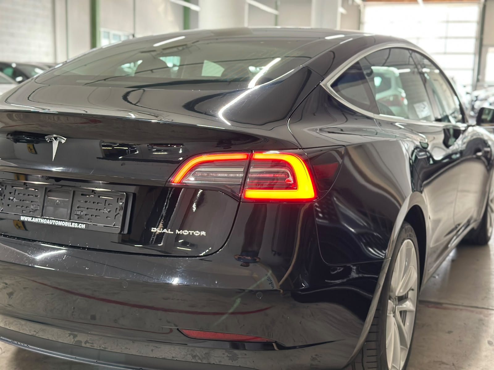 TESLA Model 3 Long Range Dual Motor AWD-image-6