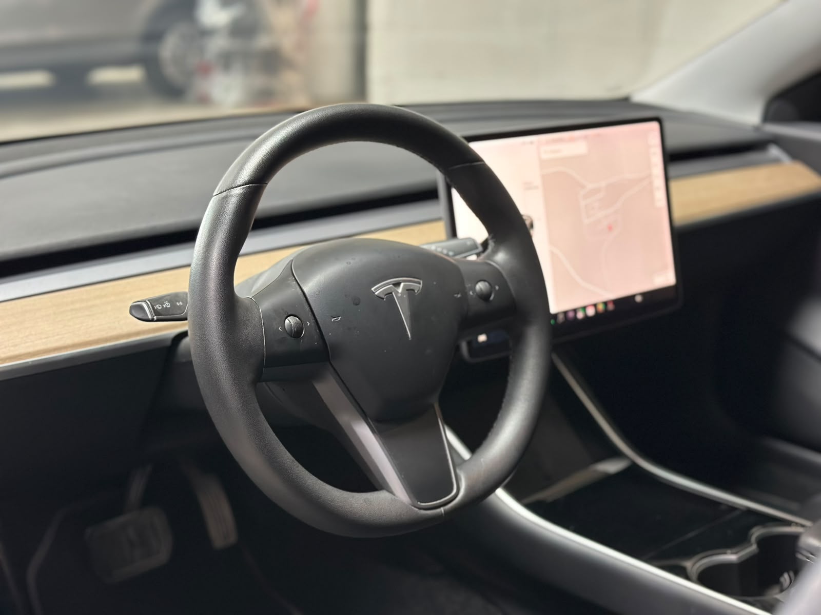 TESLA Model 3 Long Range Dual Motor AWD-image-13