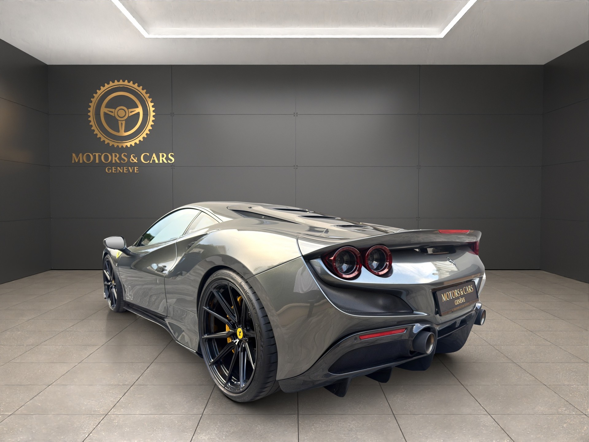 FERRARI F8 Tributo-image-7