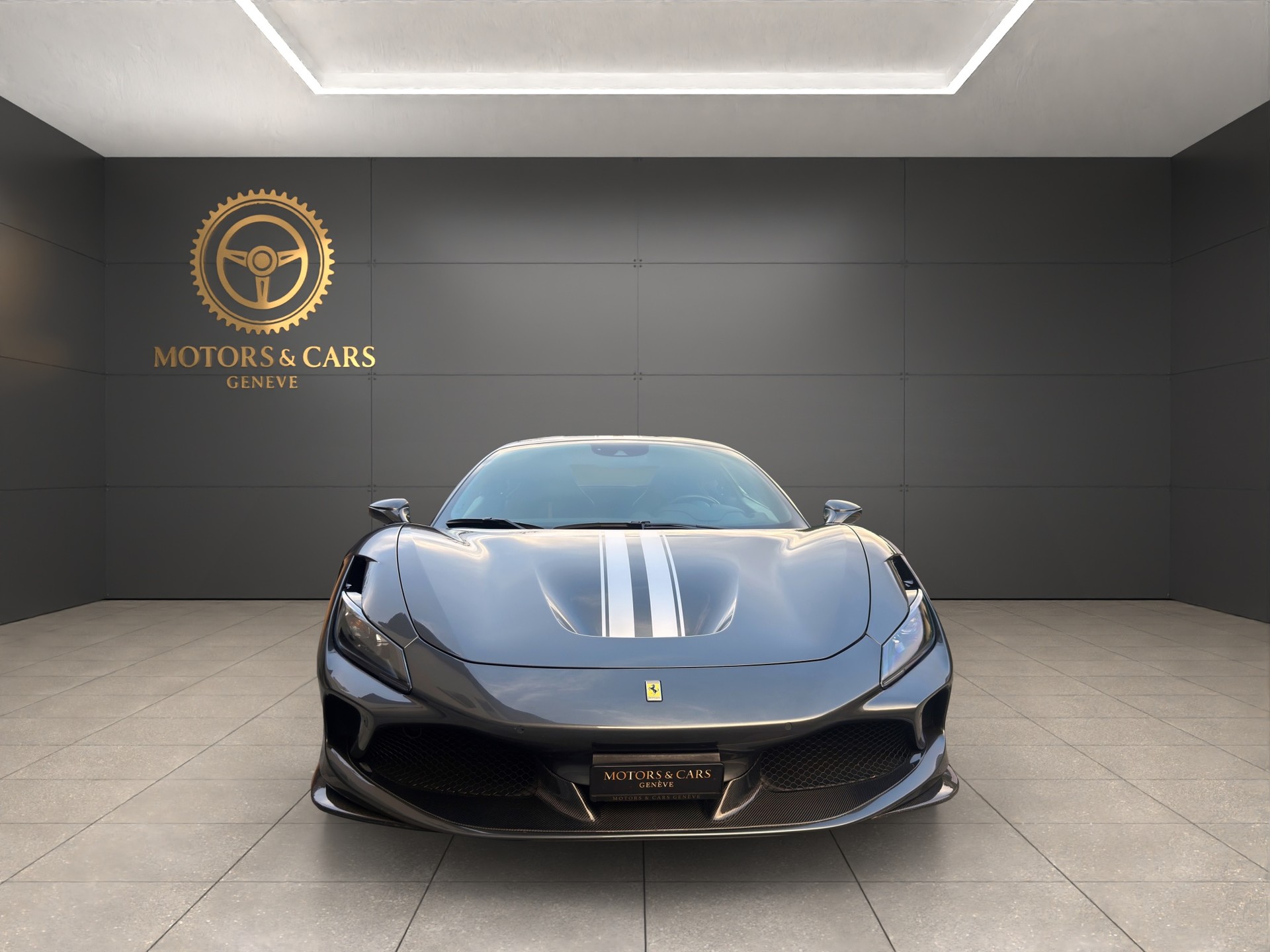 FERRARI F8 Tributo-showroom-element-2