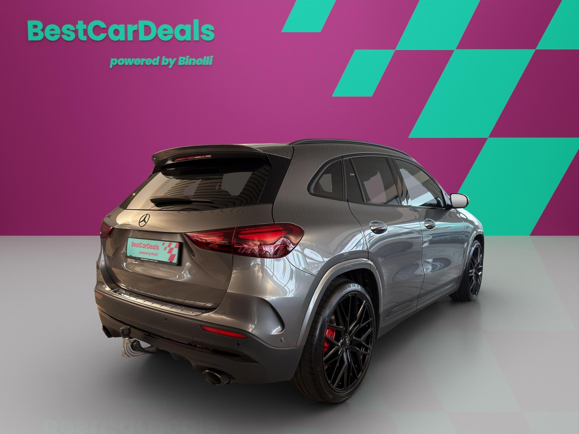 MERCEDES-BENZ GLA 35 AMG 4matic-showroom-element-2