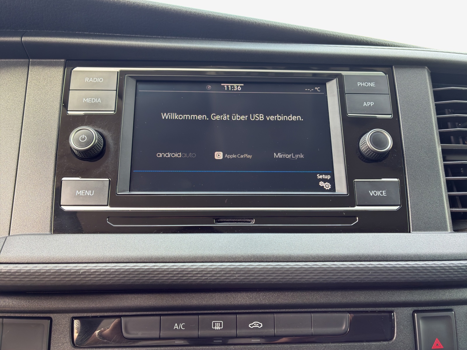 VW T6.1 2.0 TDI-image-15
