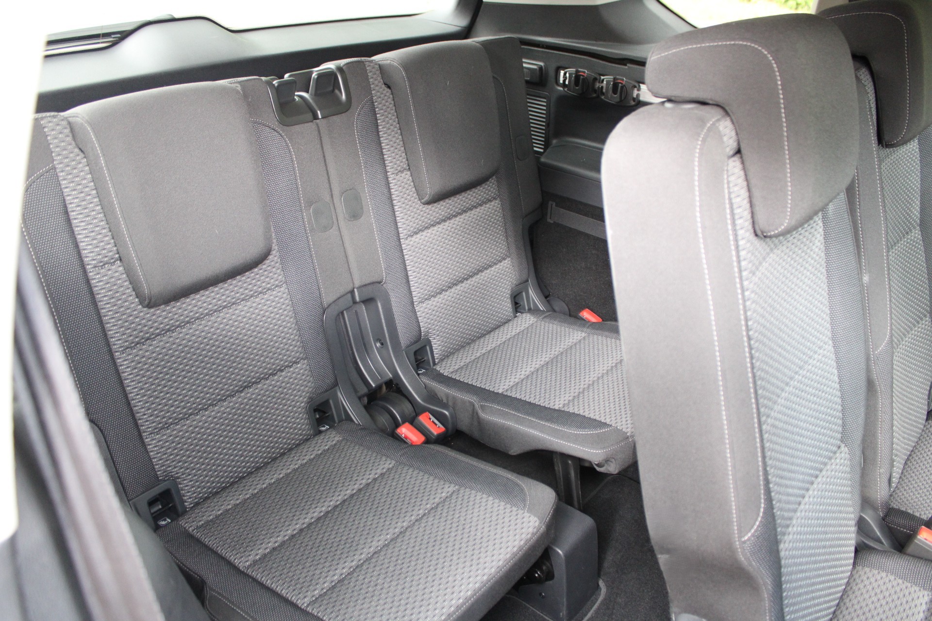 VW Touran 1.4 TSI BlueMotion Technology Comfortline DSG-image-6