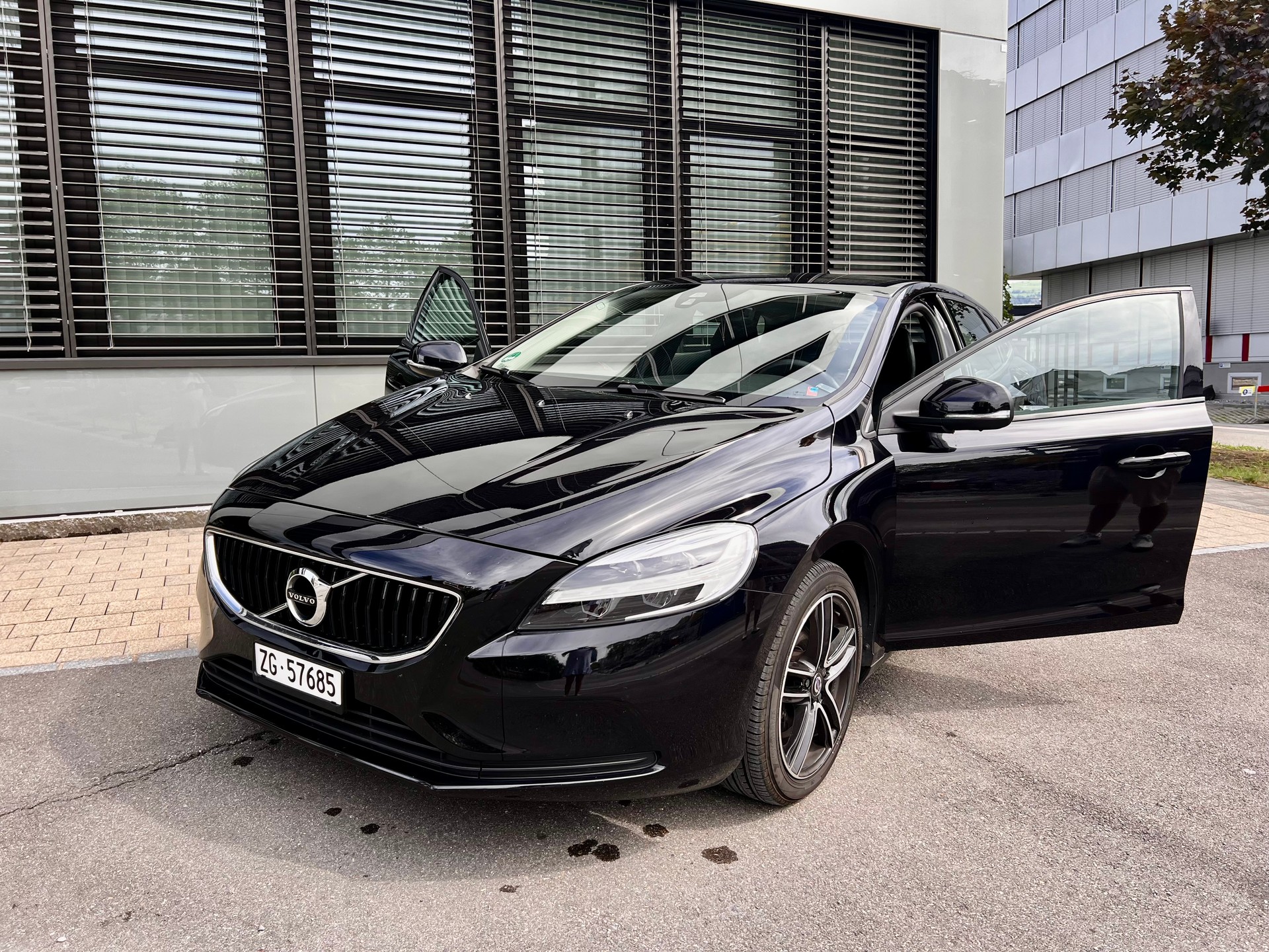 VOLVO V40 D2 Momentum Geartronic