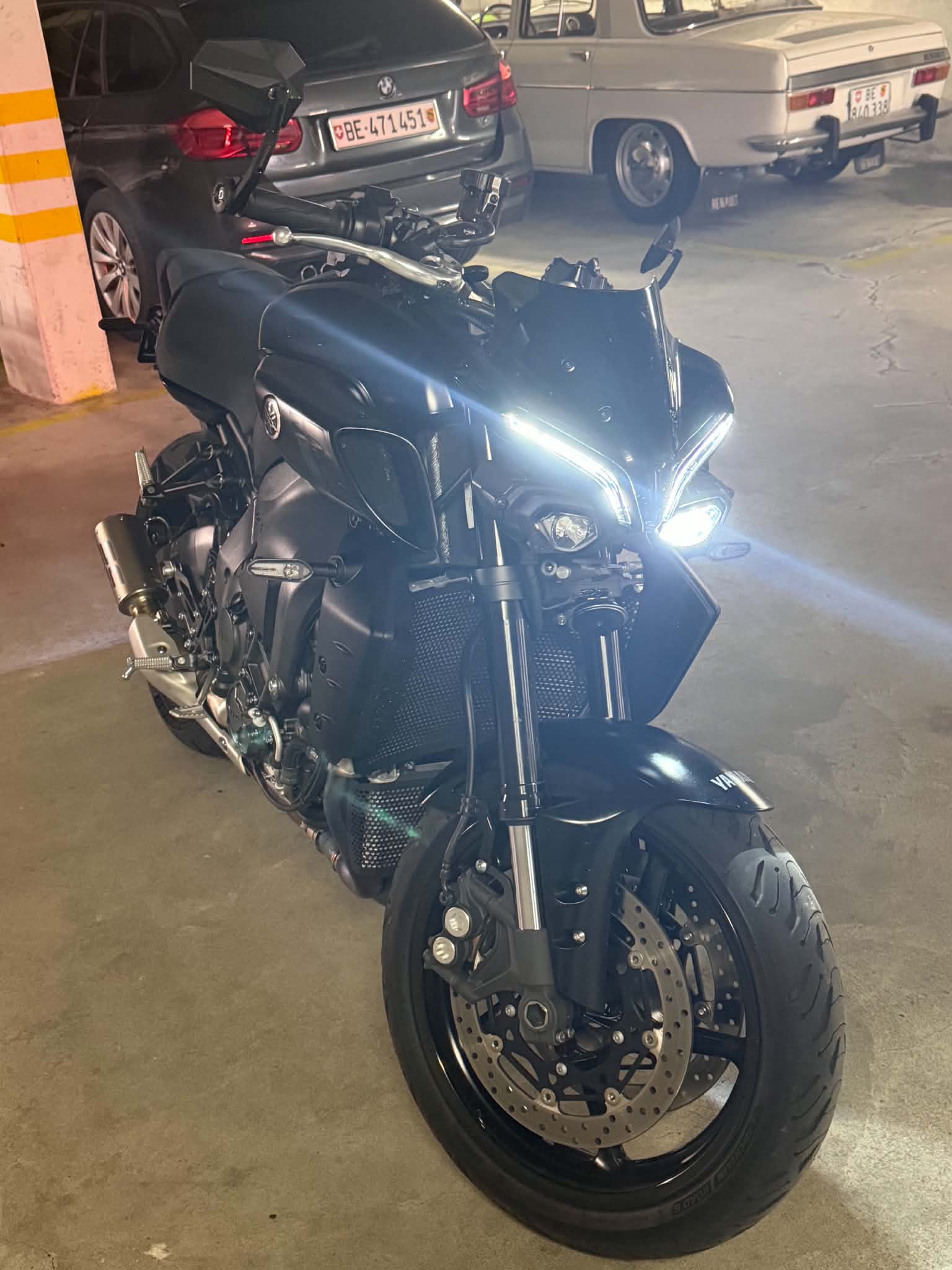 YAMAHA MT-10 ABS-image-3