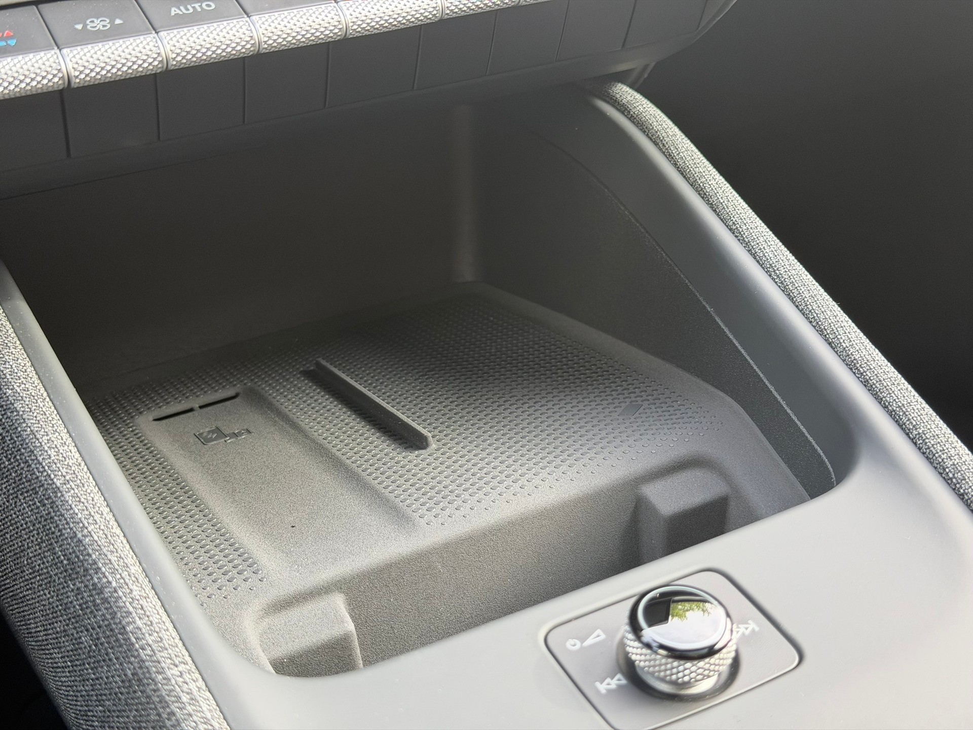 VW ID.Polo 52 kWh Style Edition One Plus-image-27