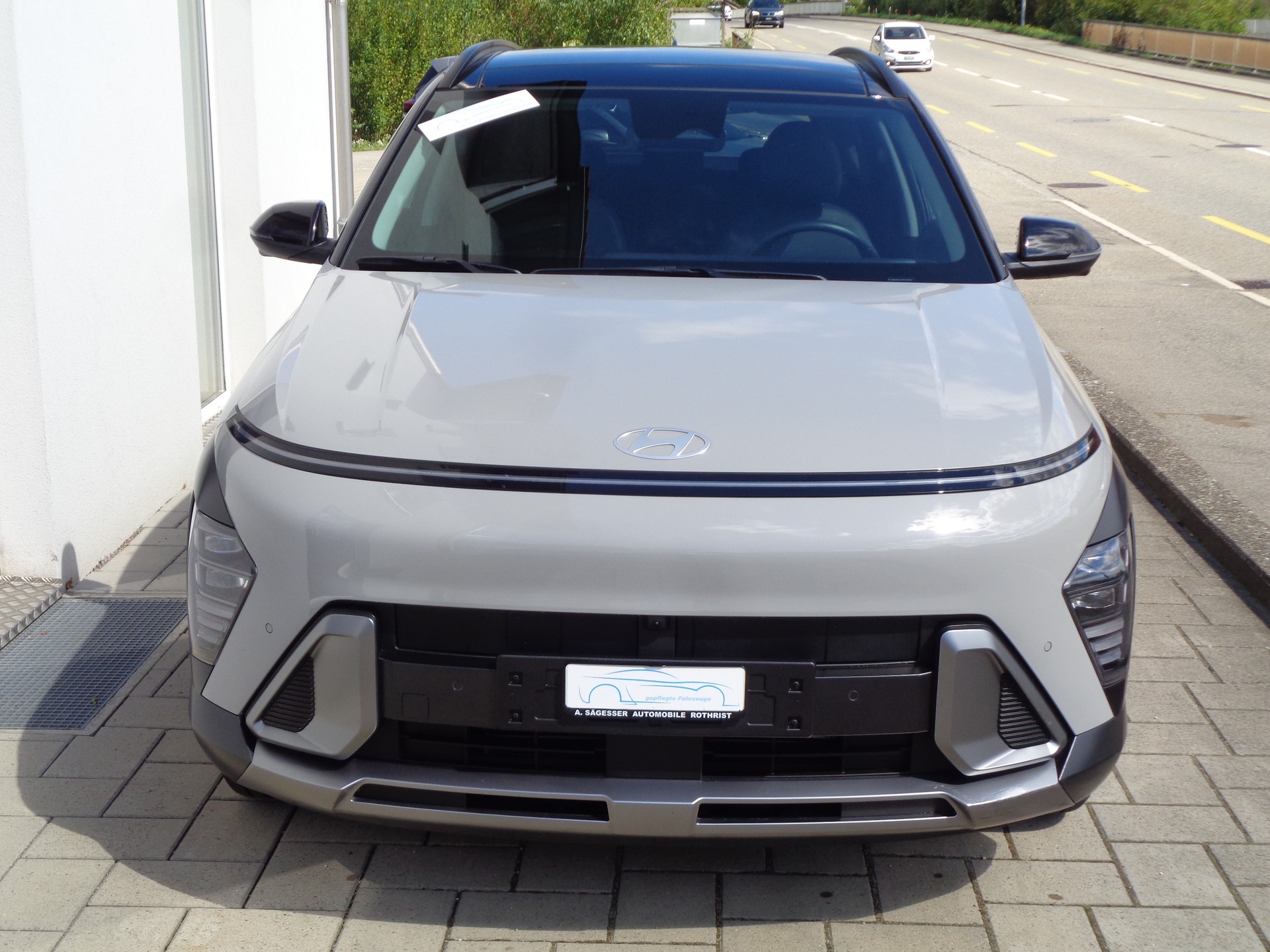 HYUNDAI Kona 1.6 GDi HEV Vertex DCT-showroom-element-2