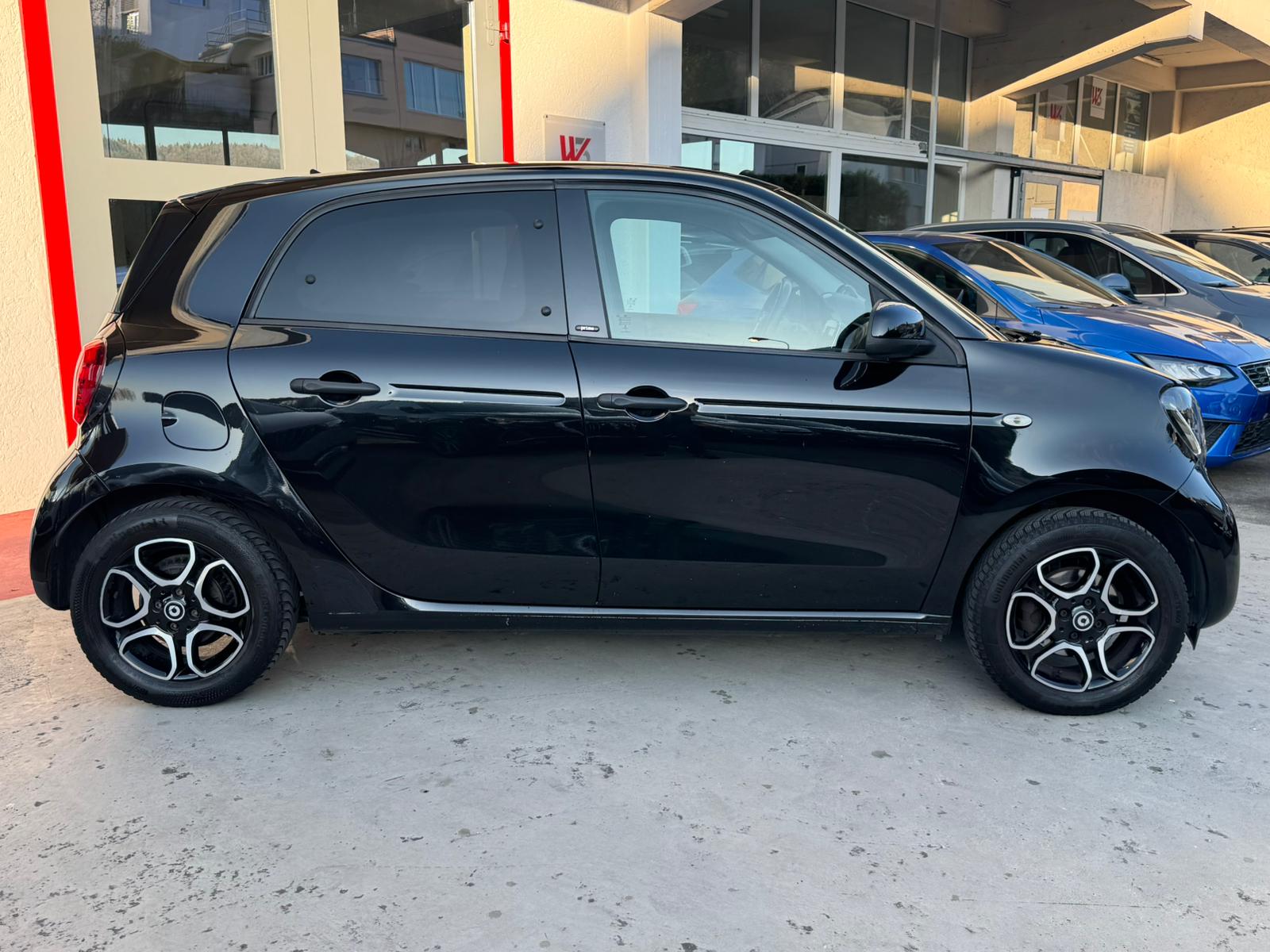 SMART forfour prime twinamic-showroom-element-3