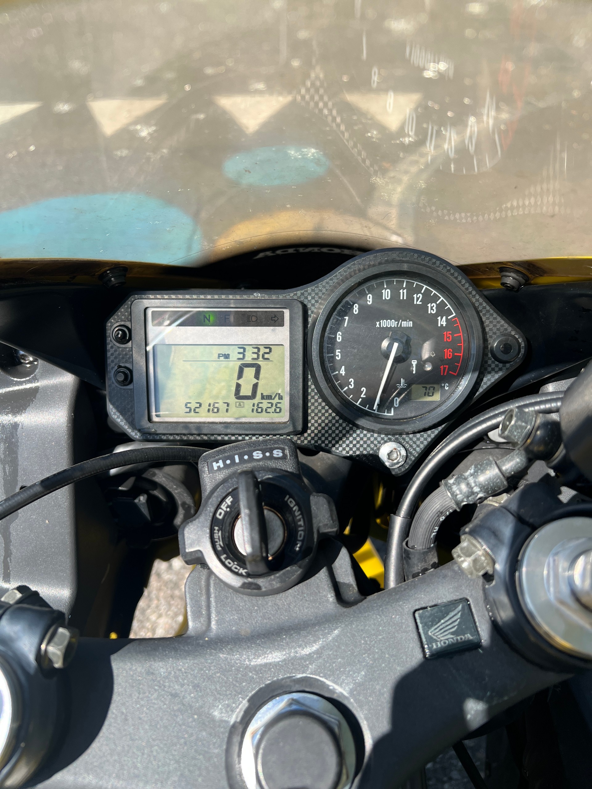 HONDA CBR 600 F1-image-6
