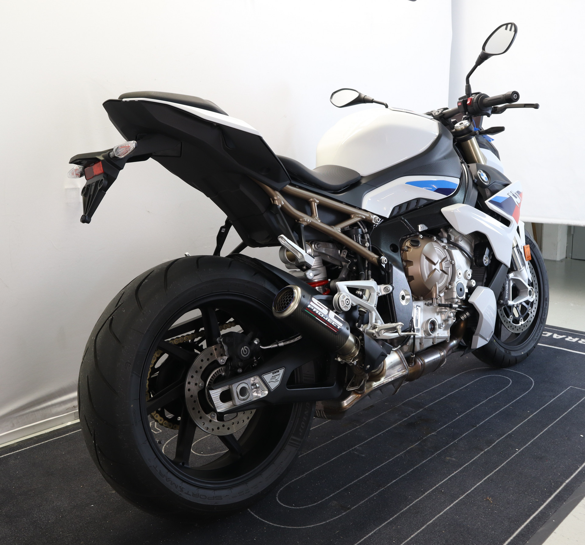 BMW S 1000 R M-image-2