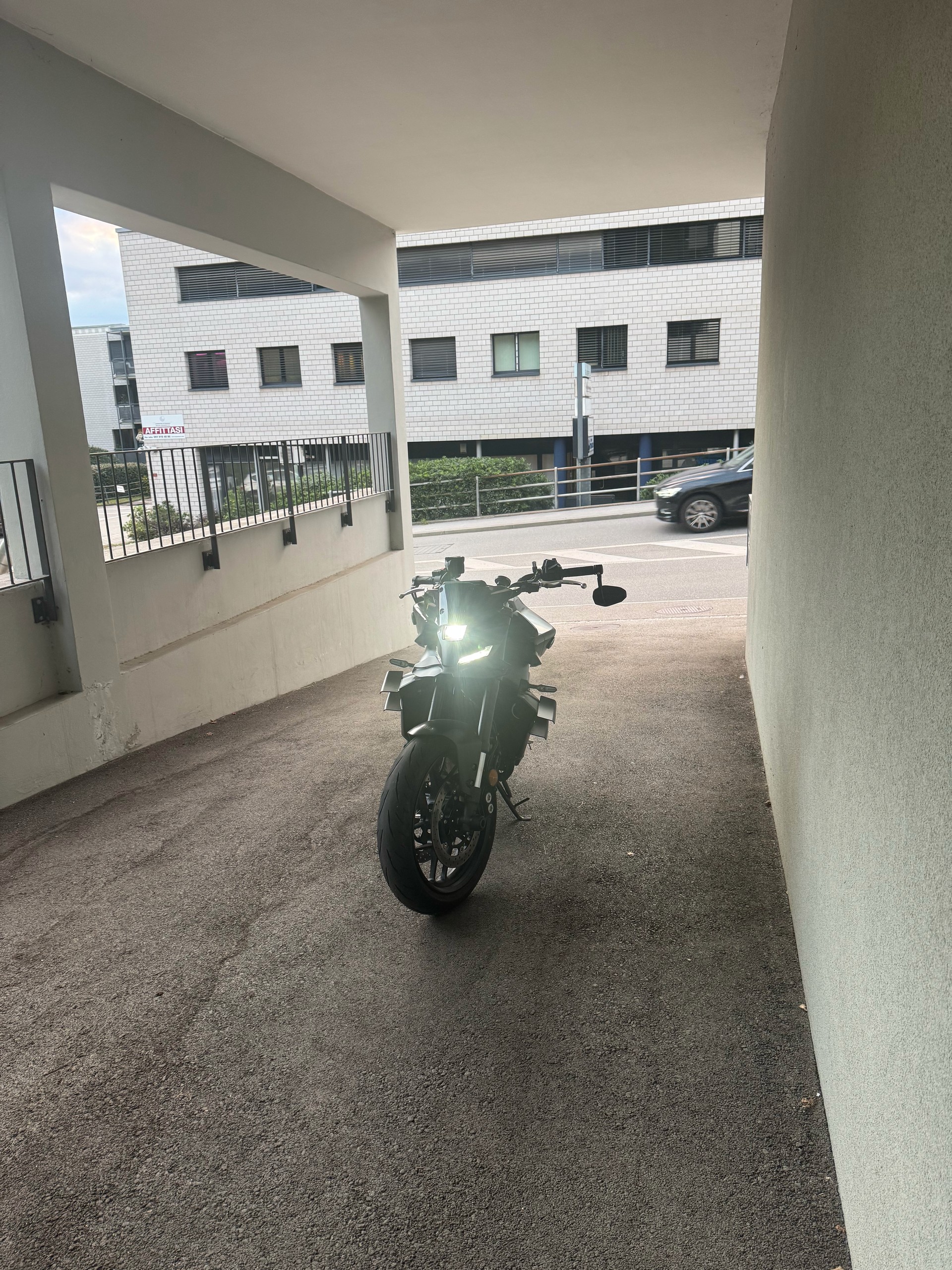 YAMAHA MT-09 (35kW)-image-3