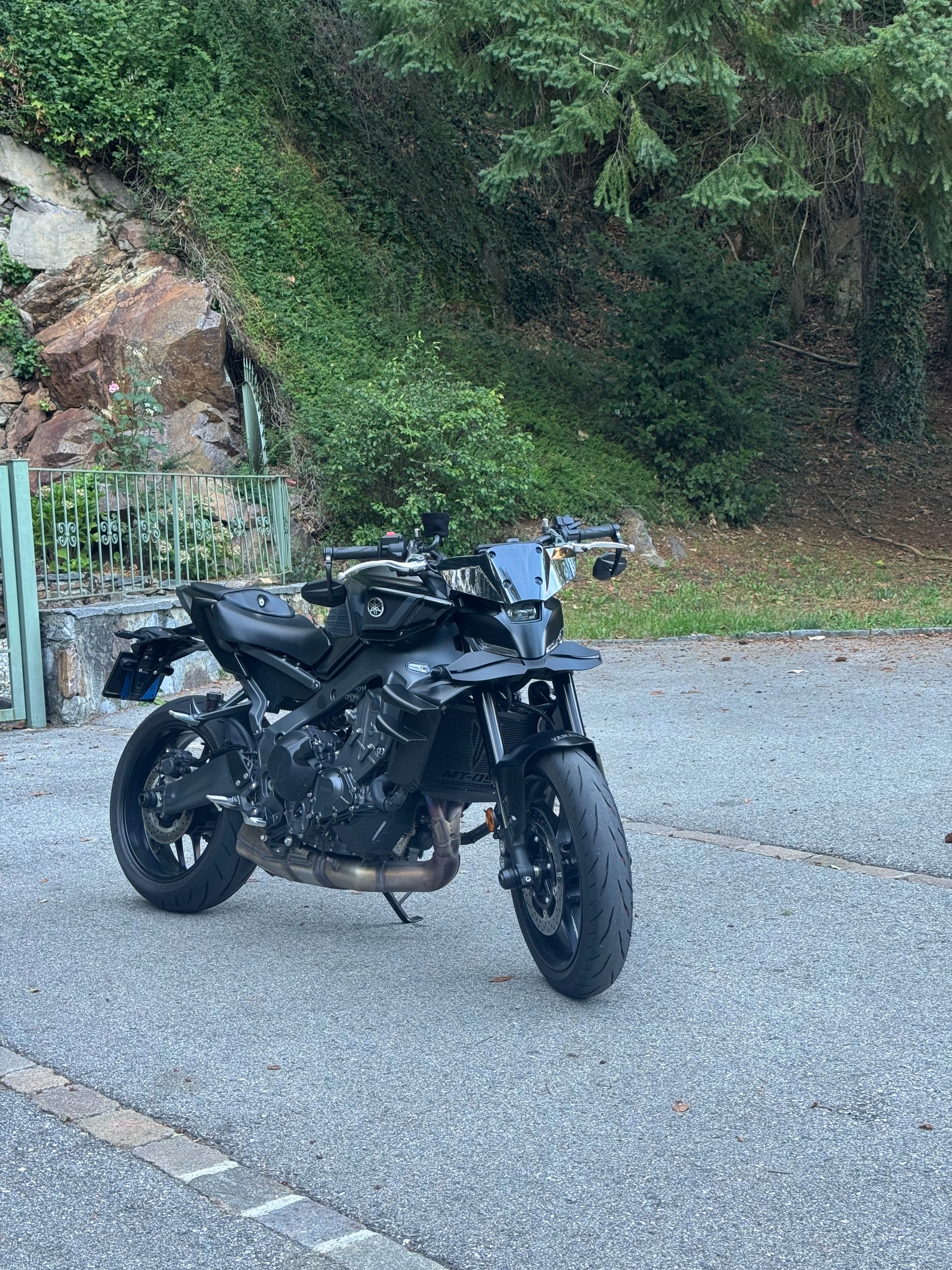 YAMAHA MT-09 (35kW)-image-2